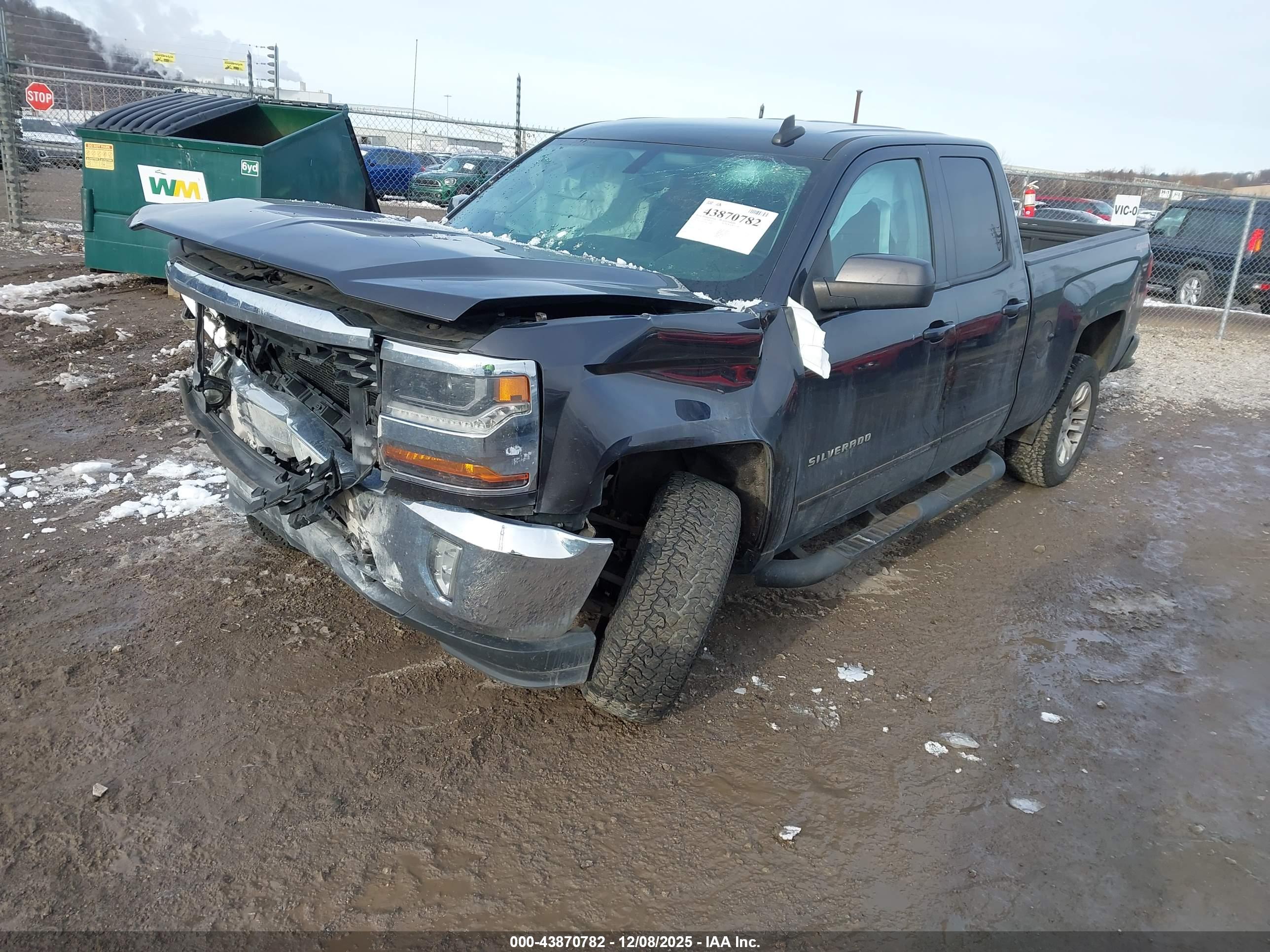 CHEVROLET SILVERADO image 2