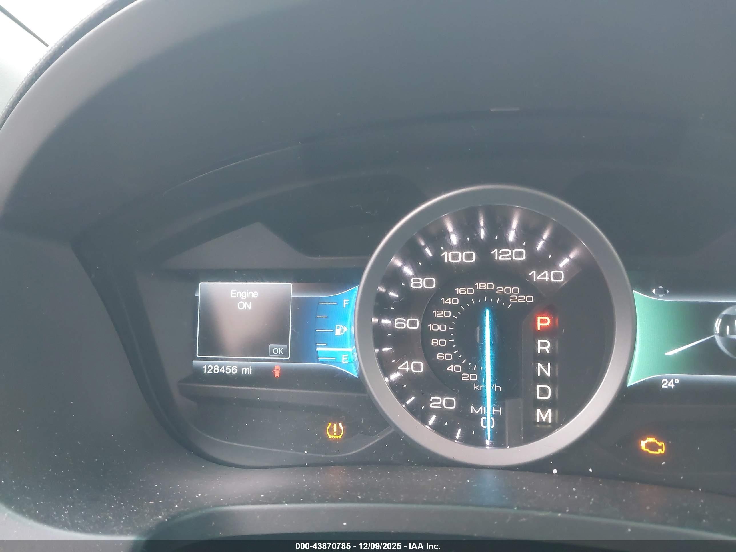 FORD EXPLORER image 7