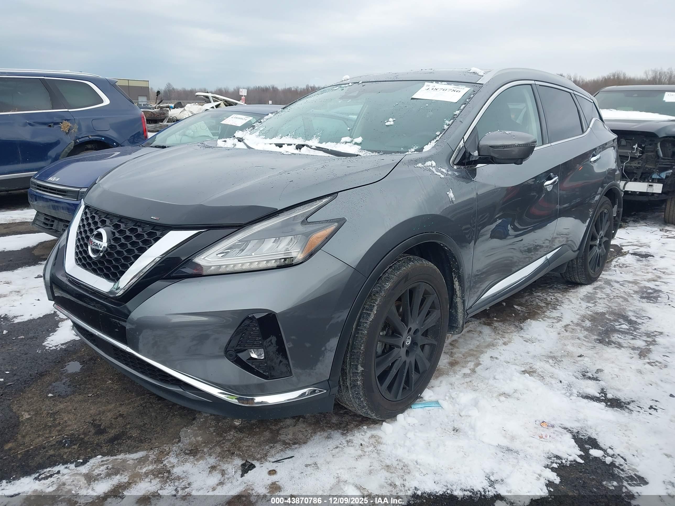 NISSAN MURANO image 2
