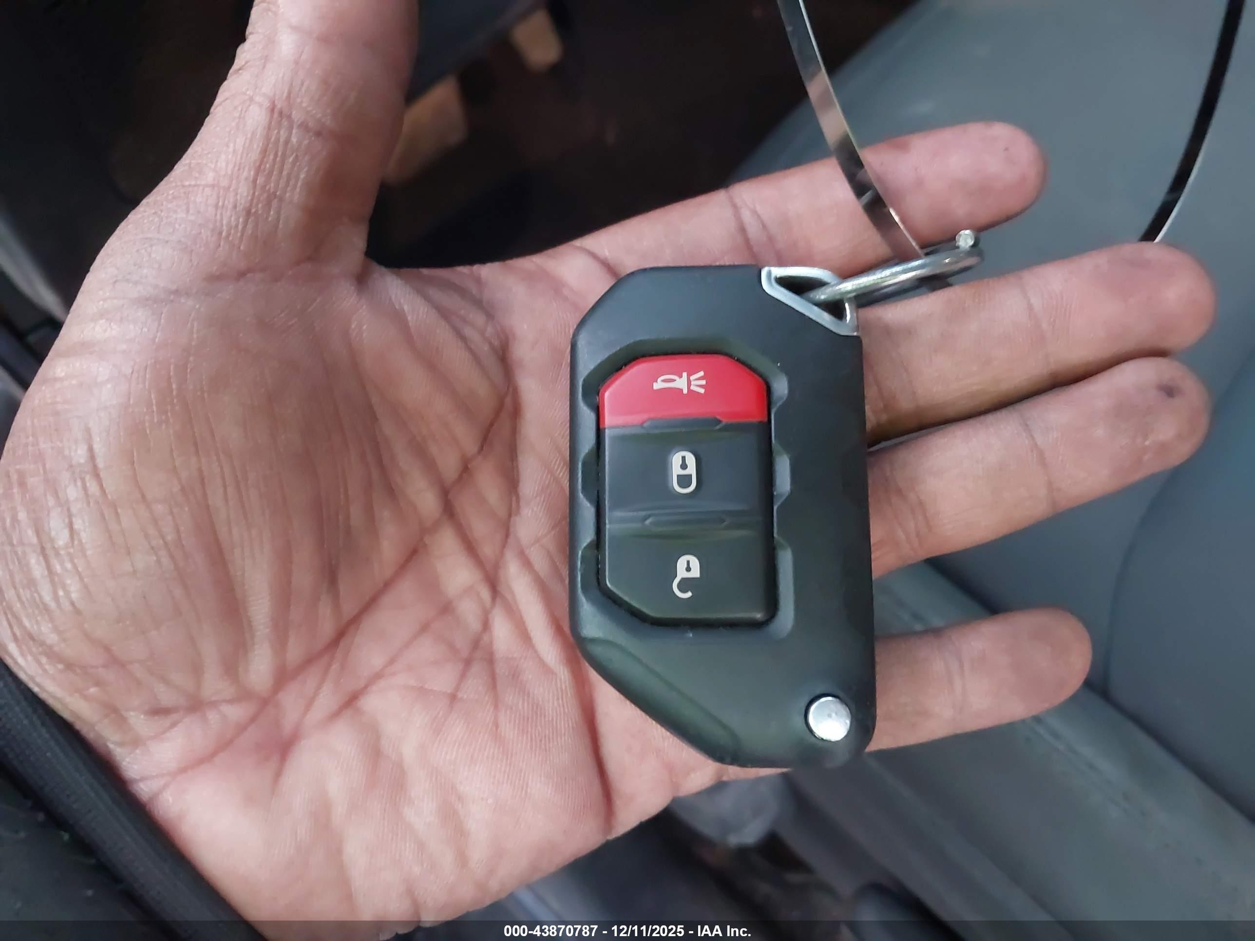 JEEP WRANGLER image 11