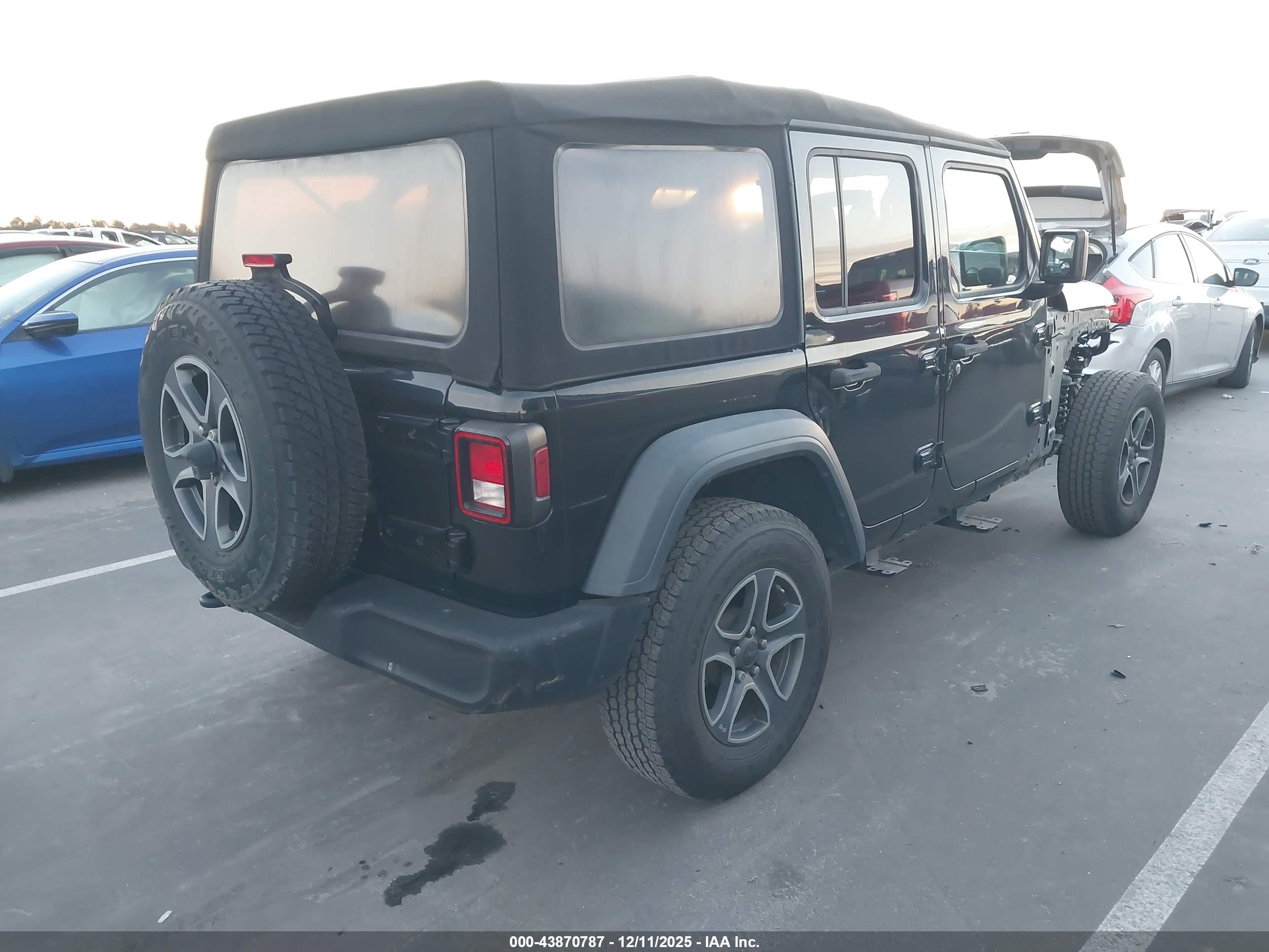 JEEP WRANGLER image 4