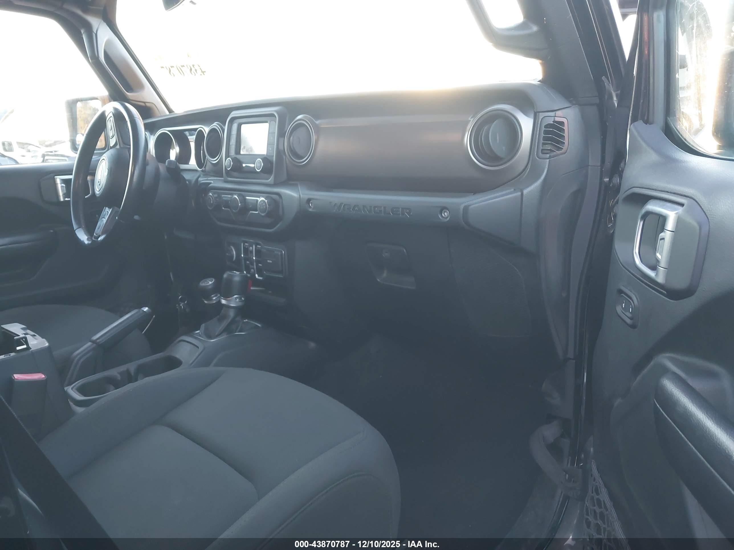 JEEP WRANGLER image 5