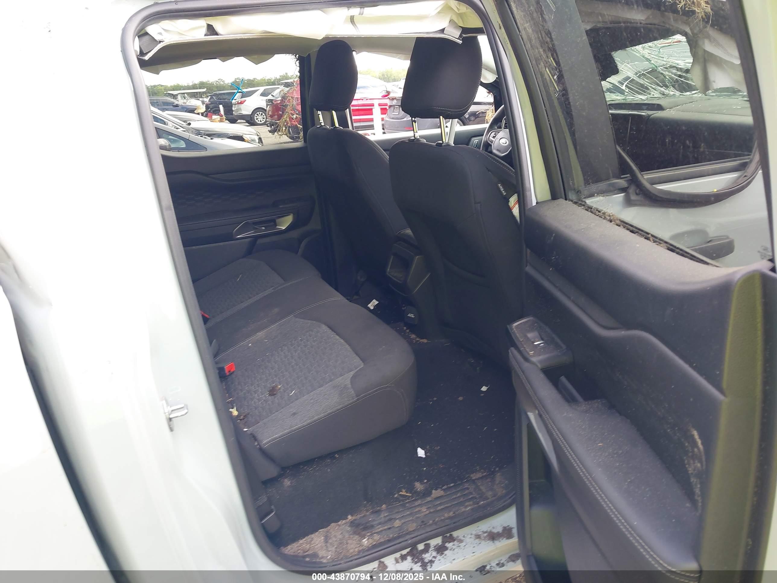 FORD RANGER image 8
