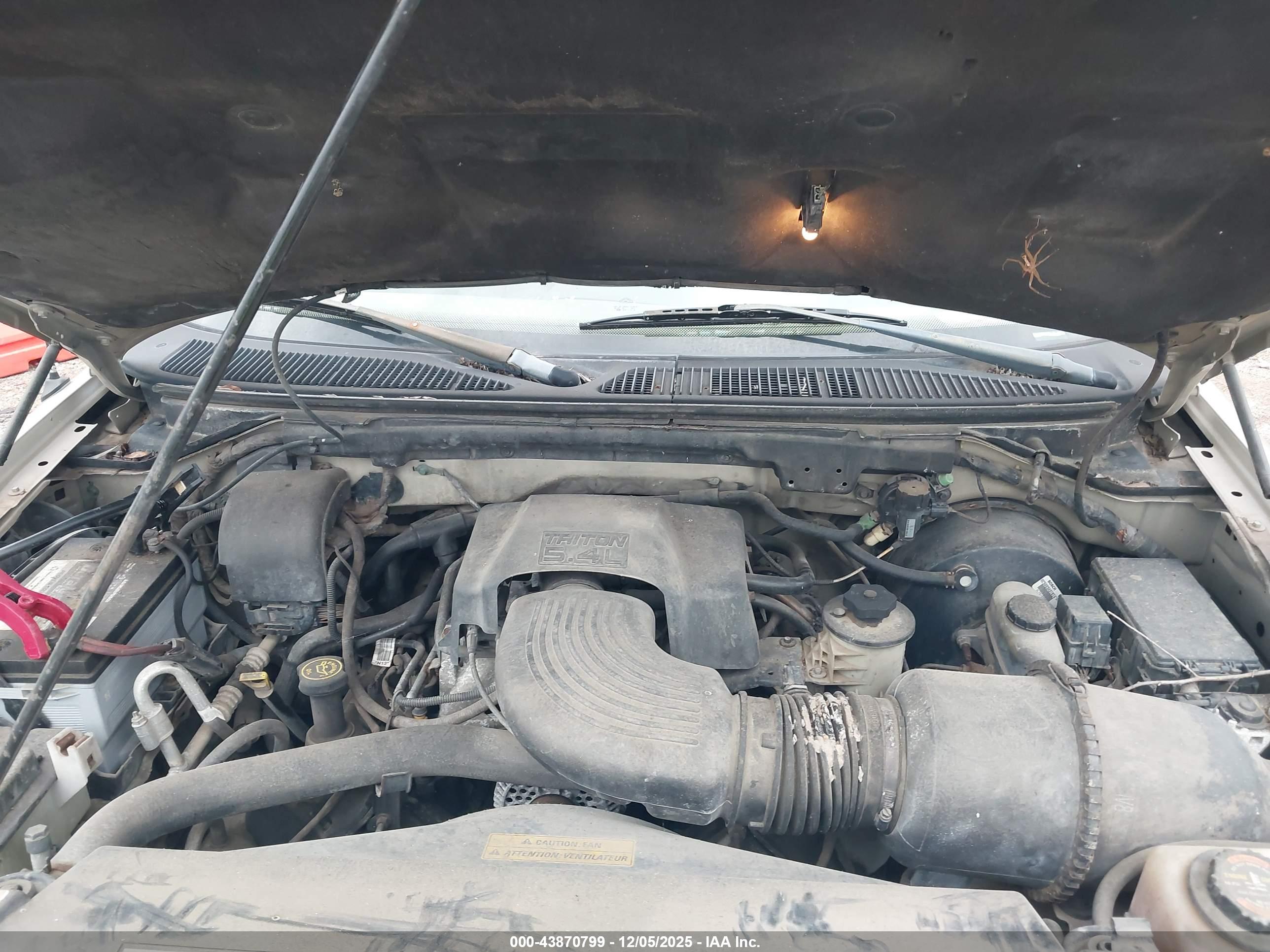 FORD EXPEDITION image 10