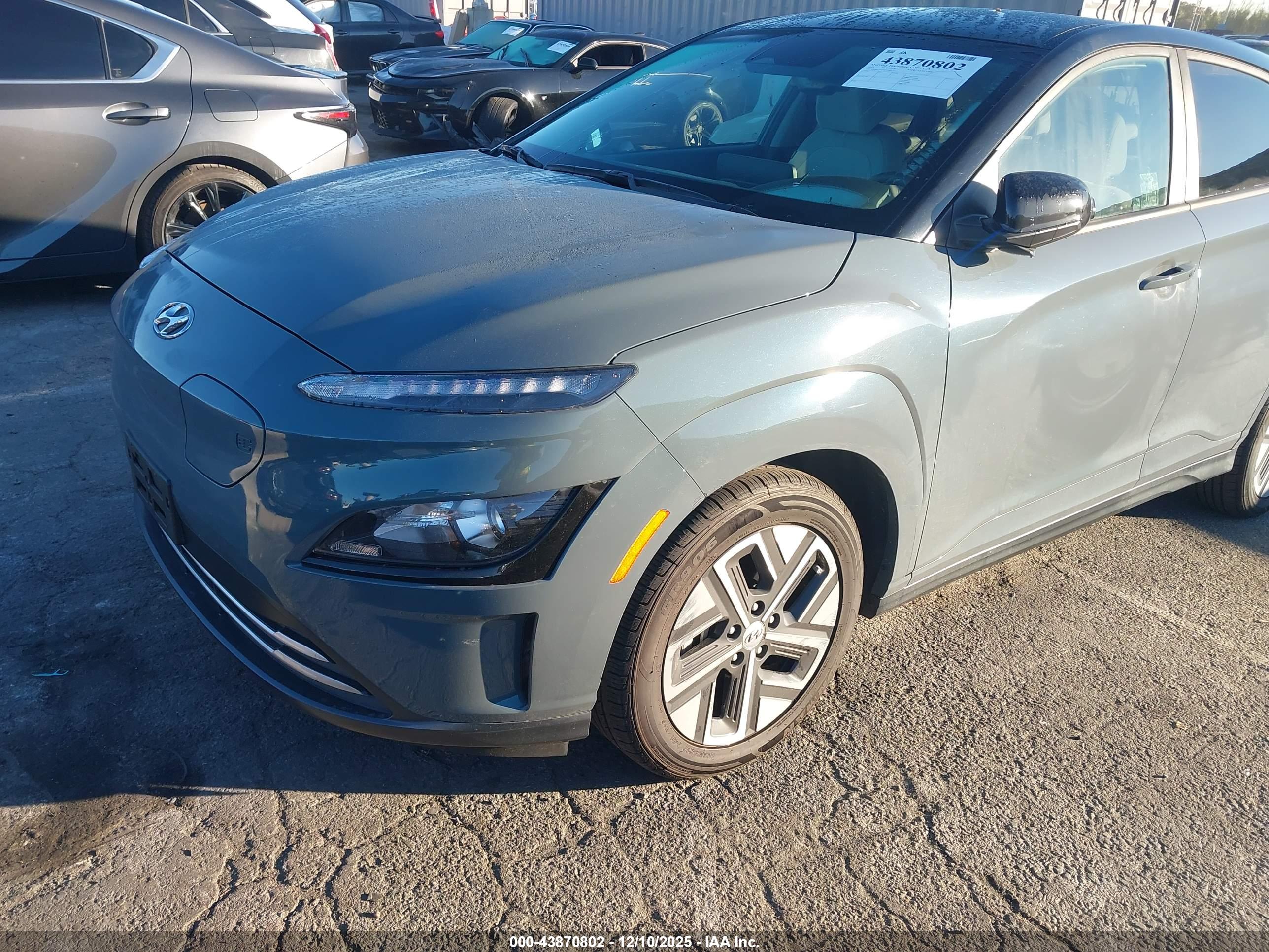 HYUNDAI KONA image 6