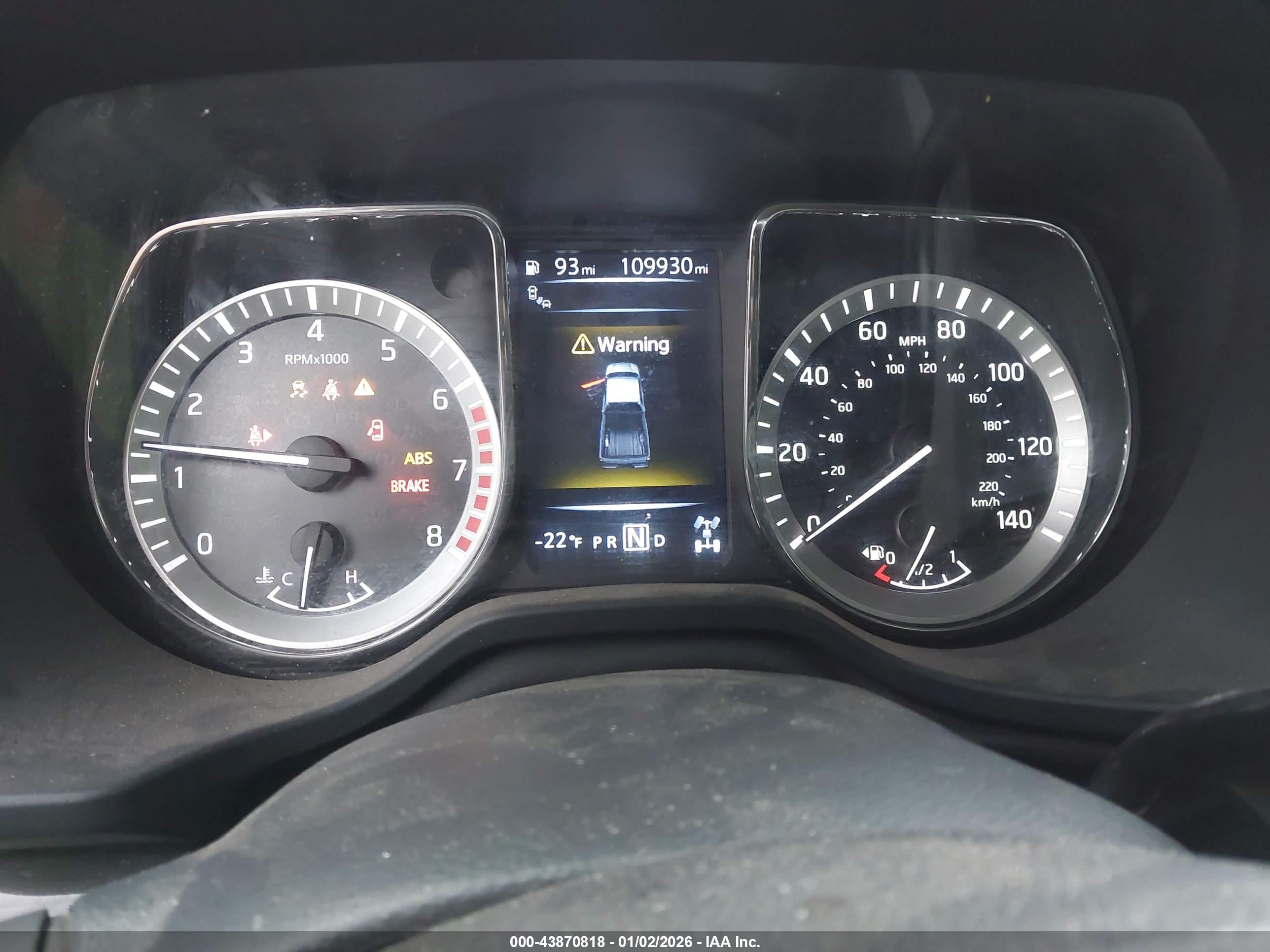 NISSAN TITAN image 7