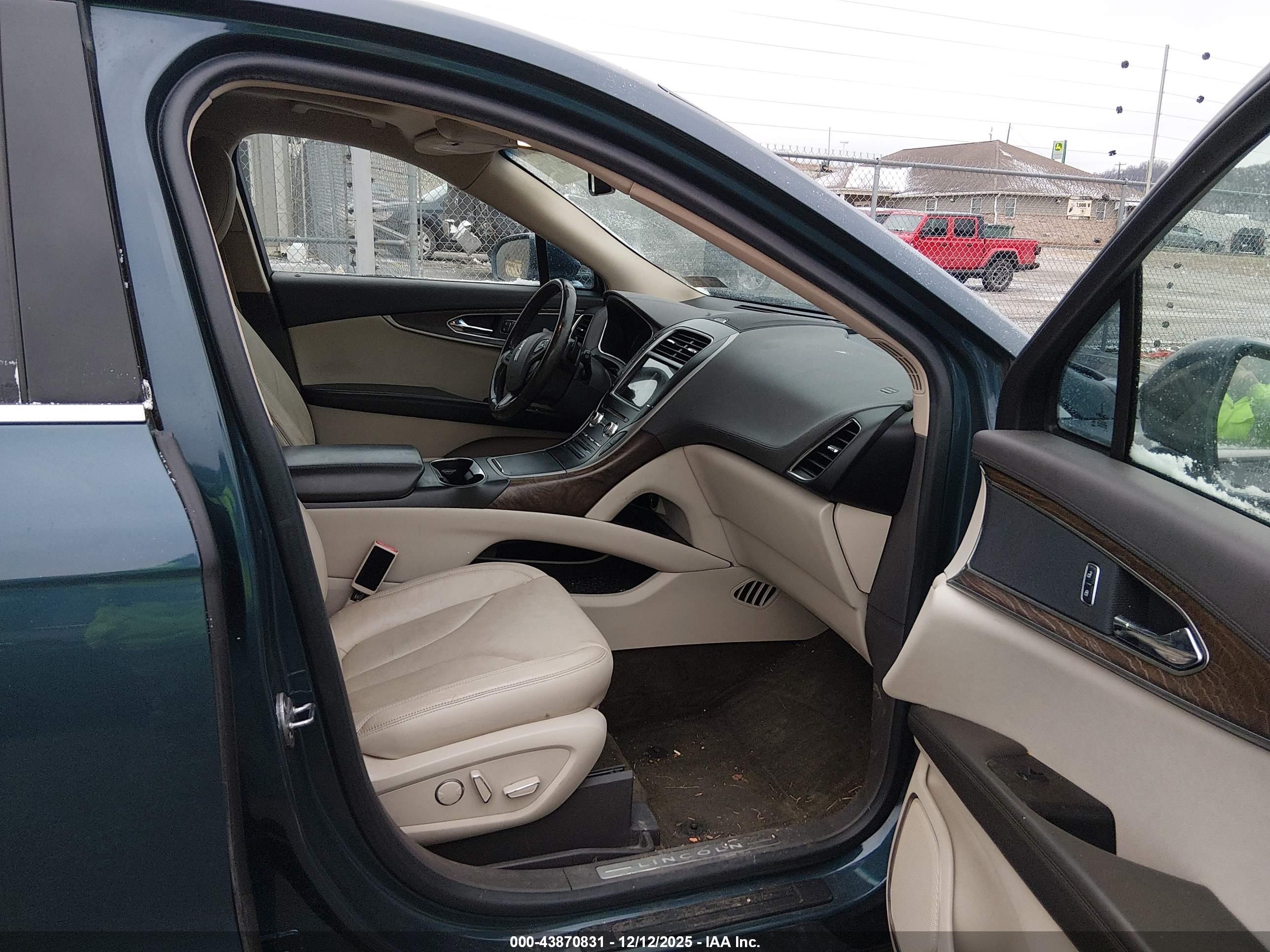 LINCOLN MKX image 5