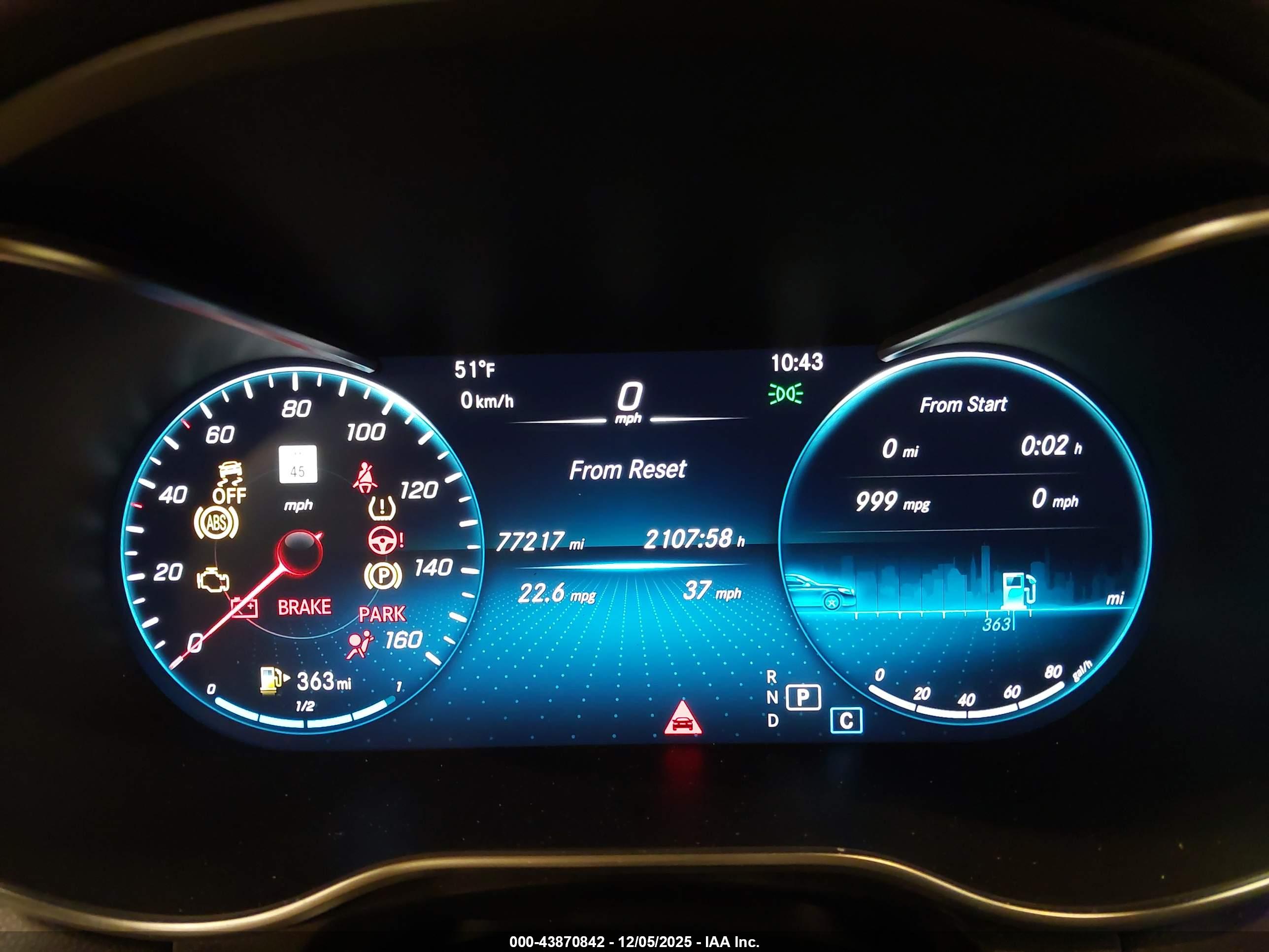 MERCEDES-BENZ GLC image 7