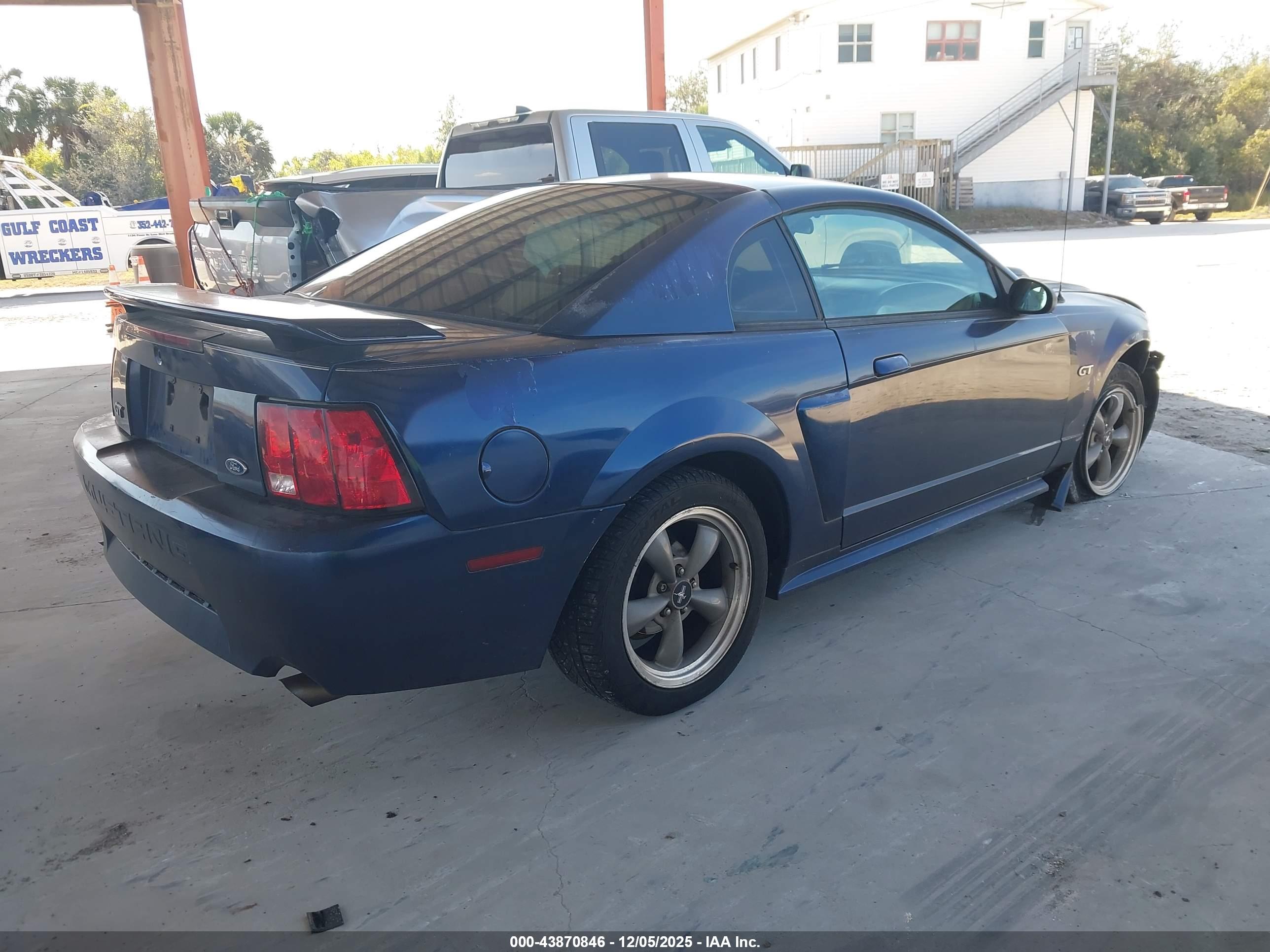 FORD MUSTANG image 4
