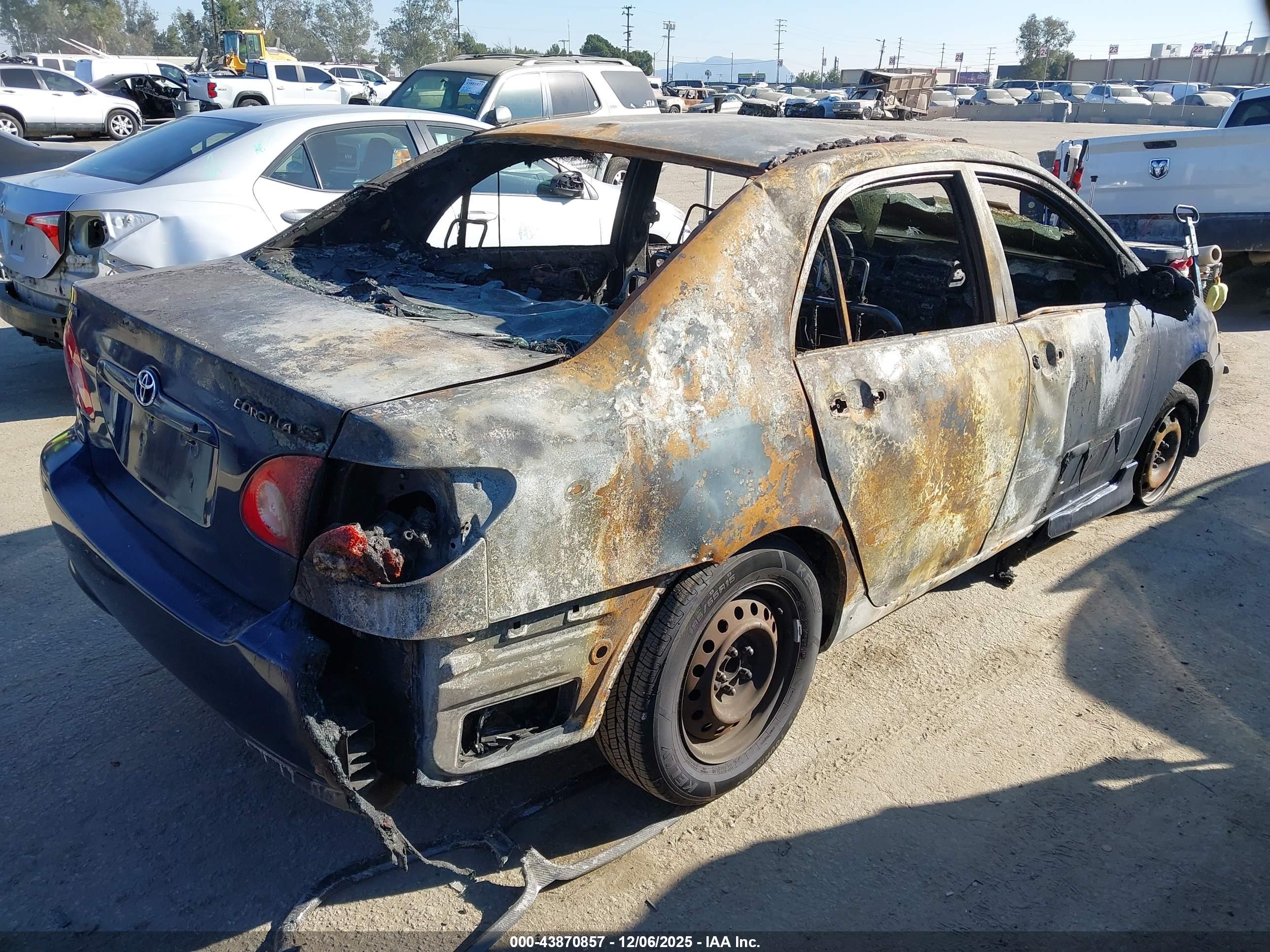 TOYOTA COROLLA image 4