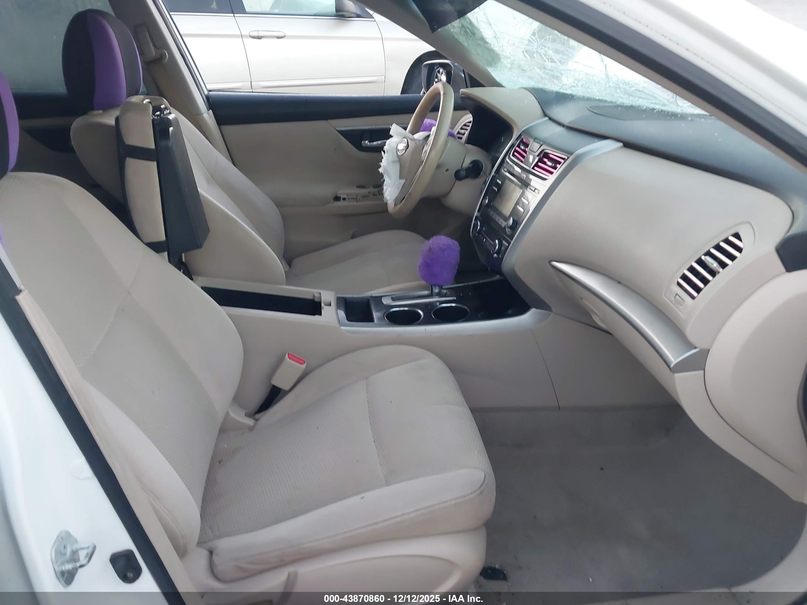 NISSAN ALTIMA image 5