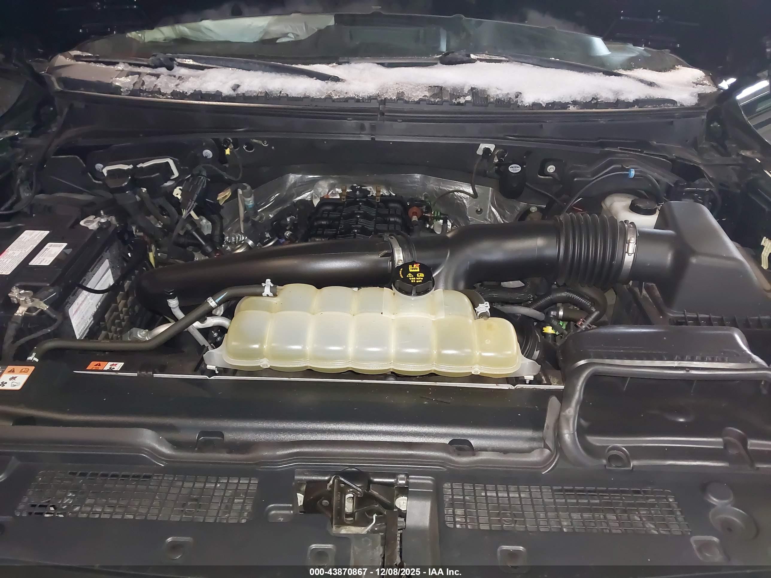 FORD EXPEDITION image 10