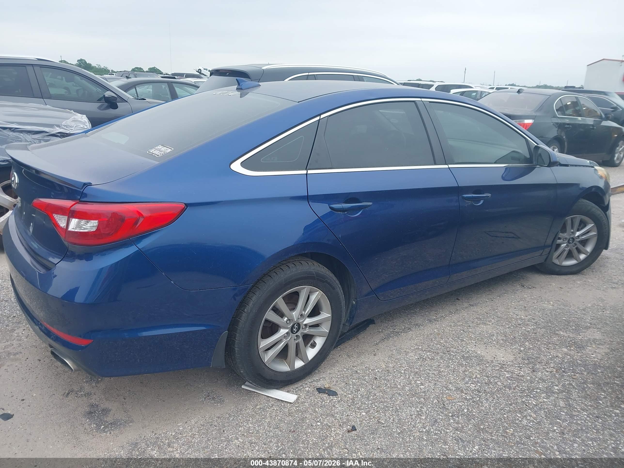 HYUNDAI SONATA image 4
