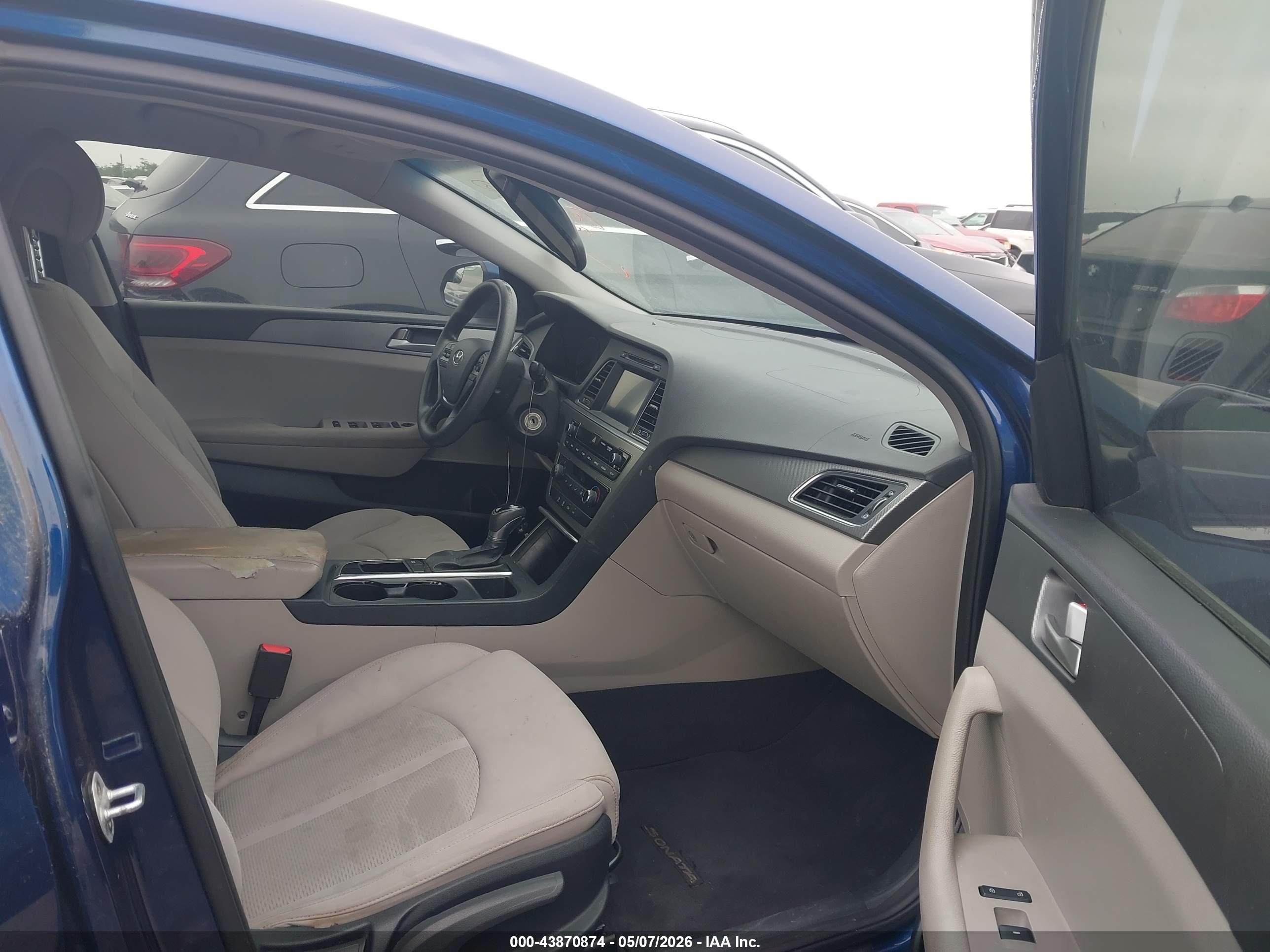 HYUNDAI SONATA image 5