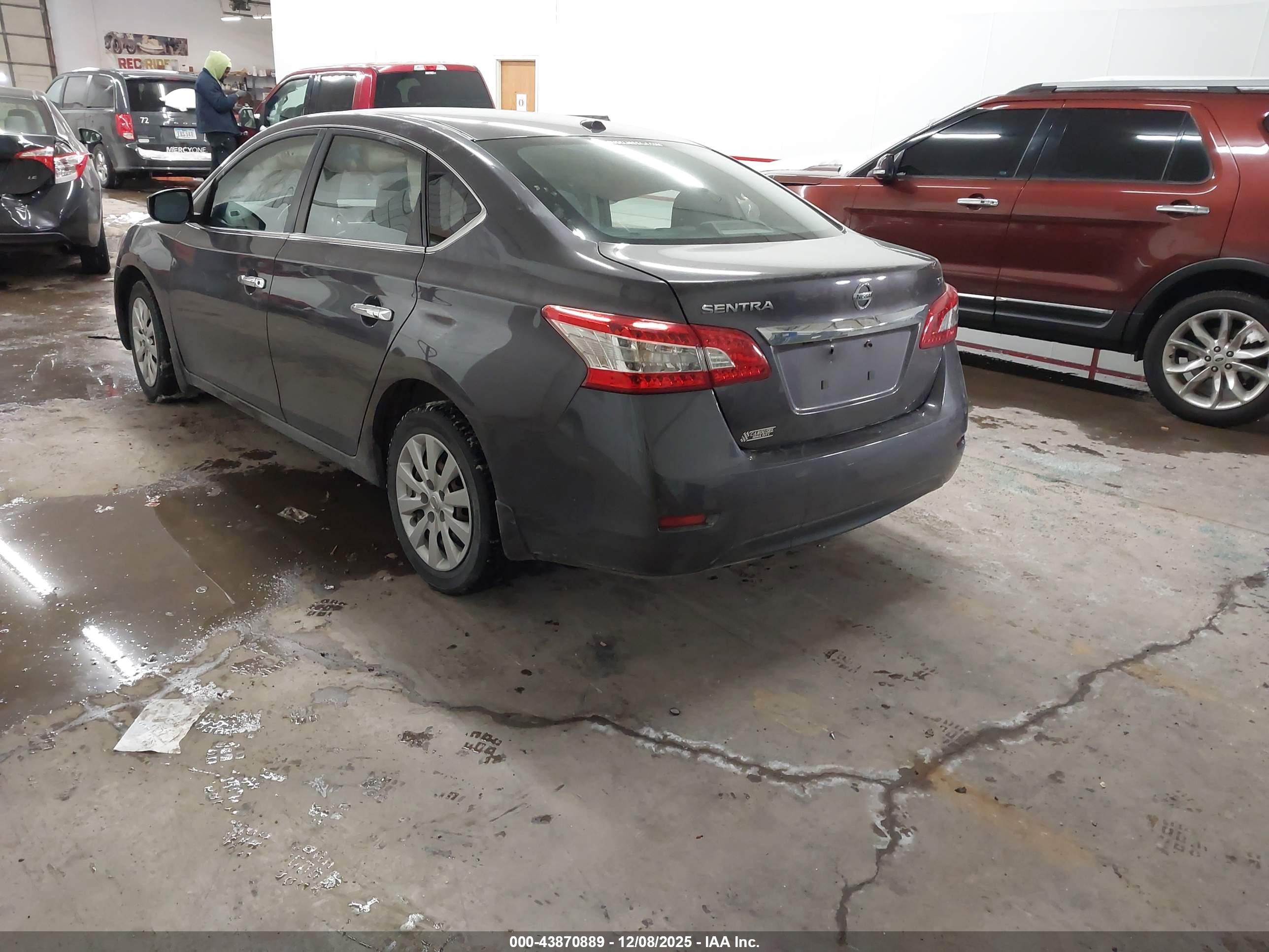 NISSAN SENTRA image 3