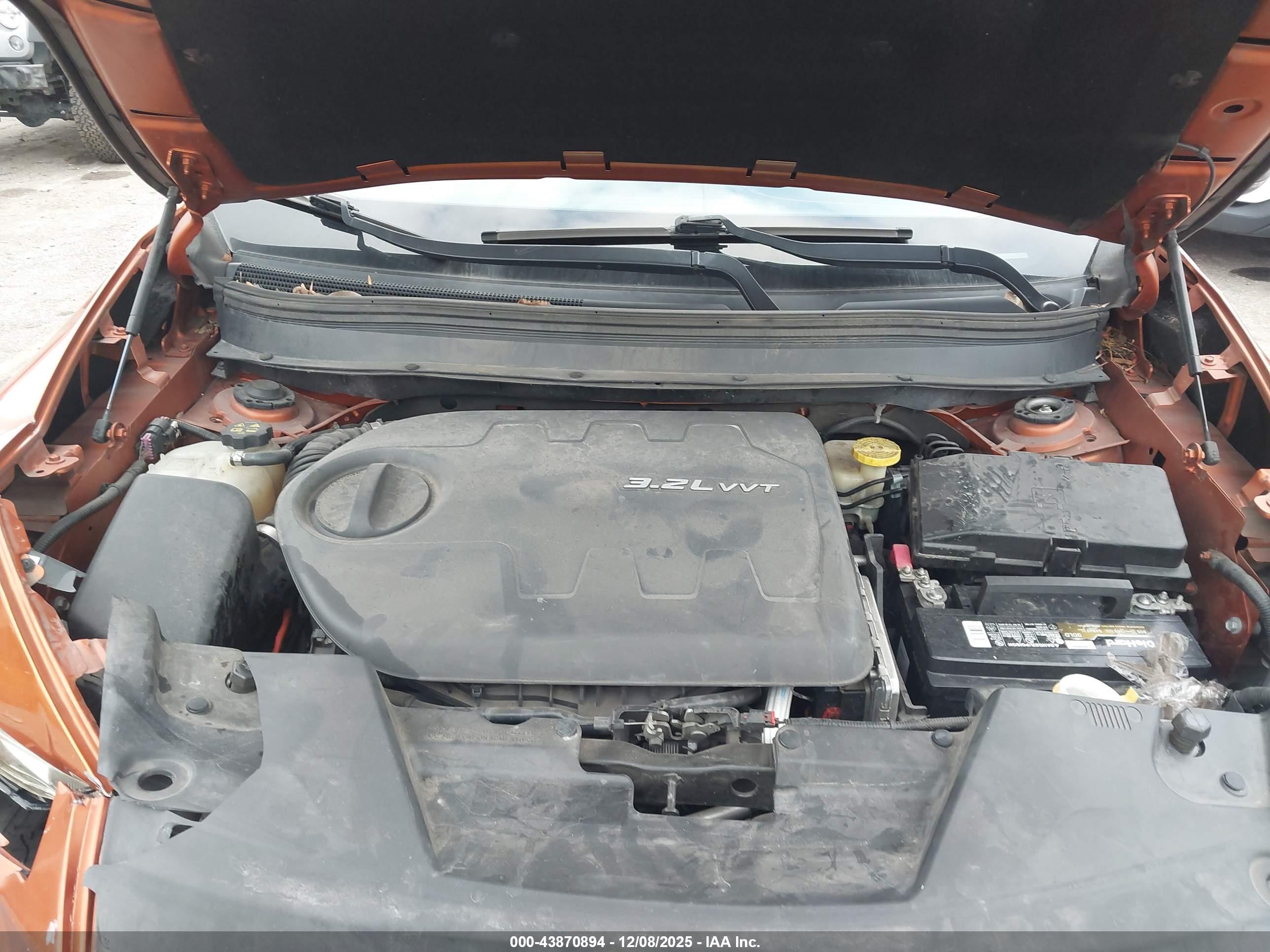 JEEP CHEROKEE image 10