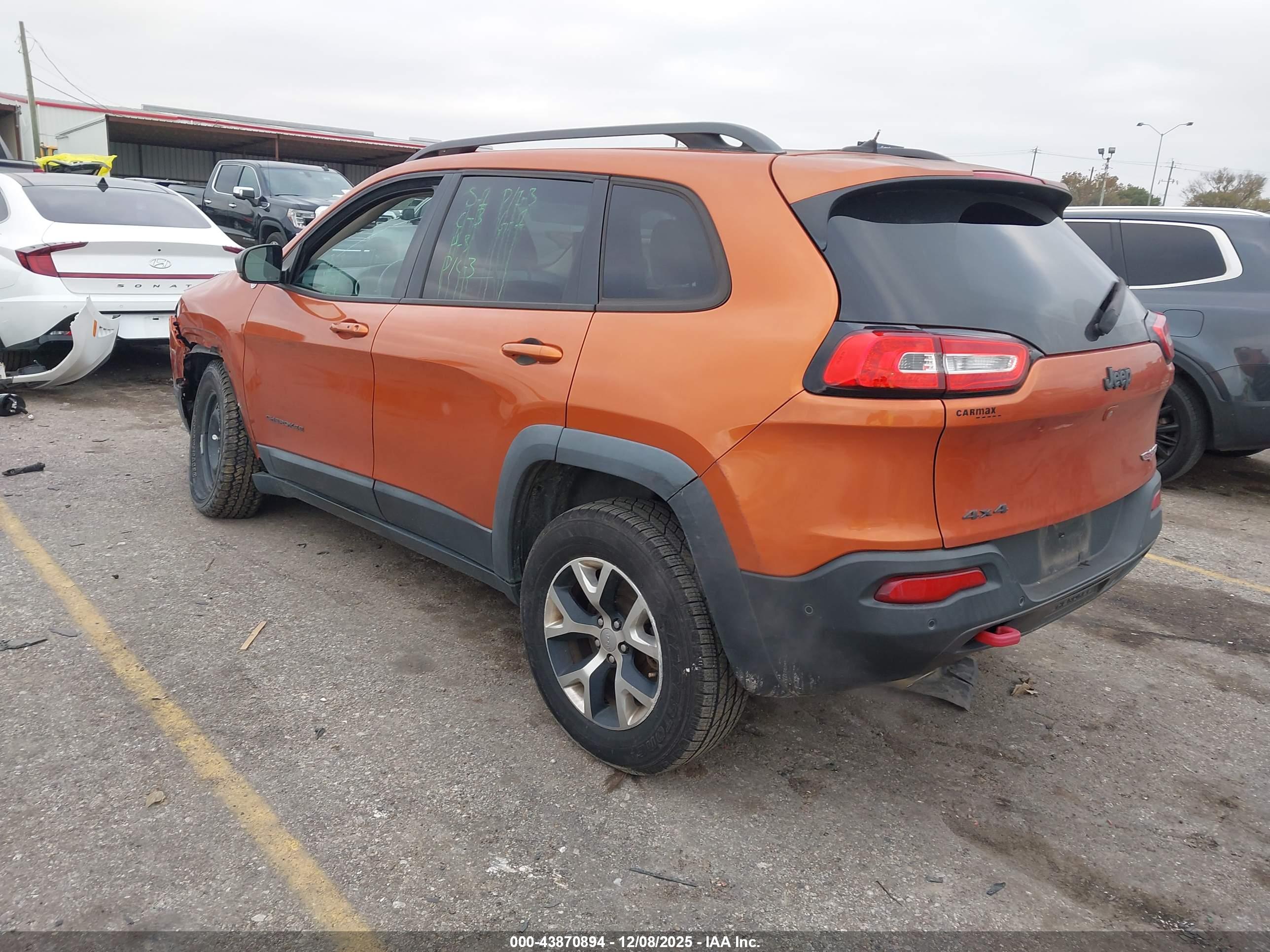 JEEP CHEROKEE image 3