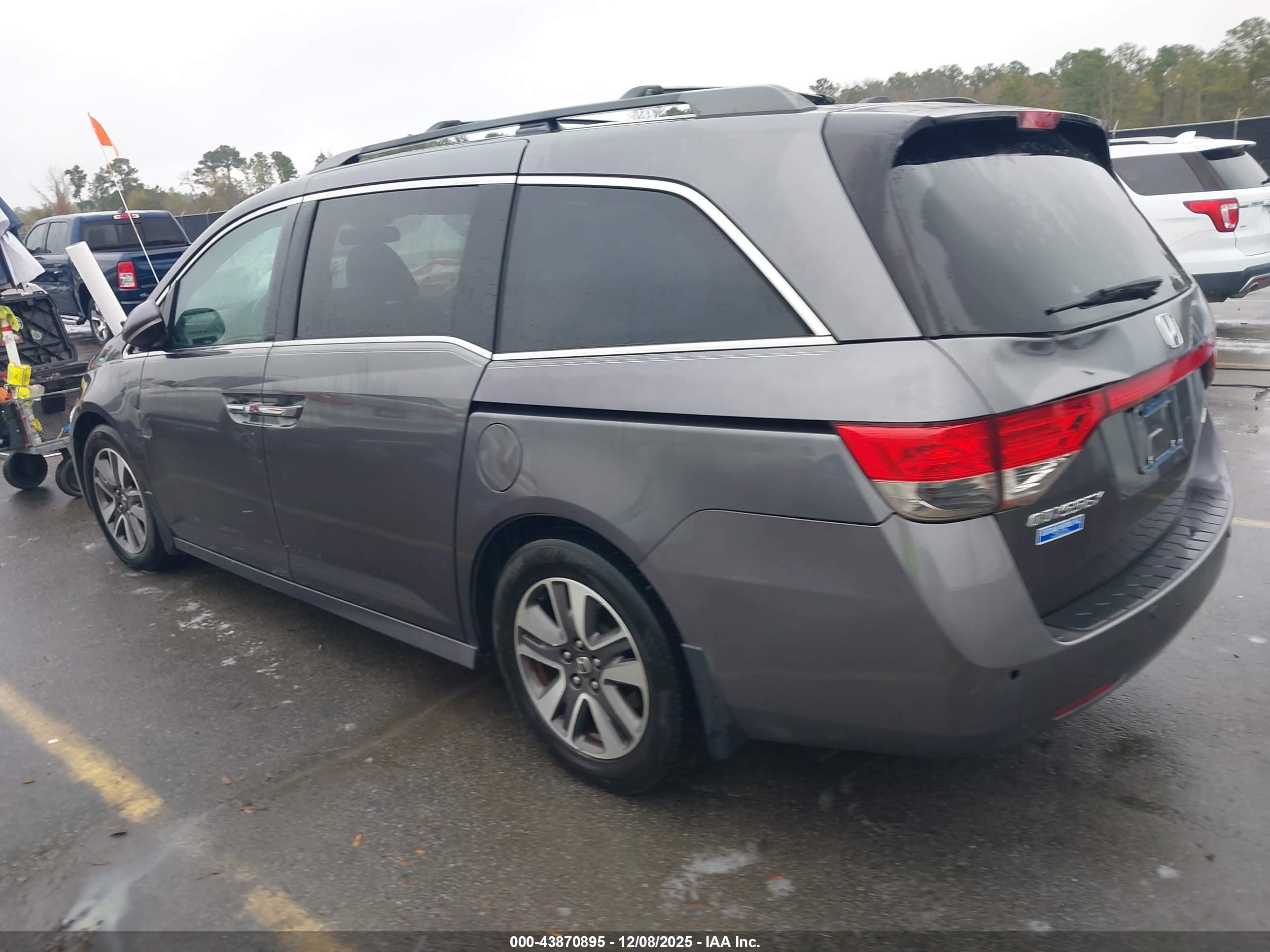 HONDA ODYSSEY image 3