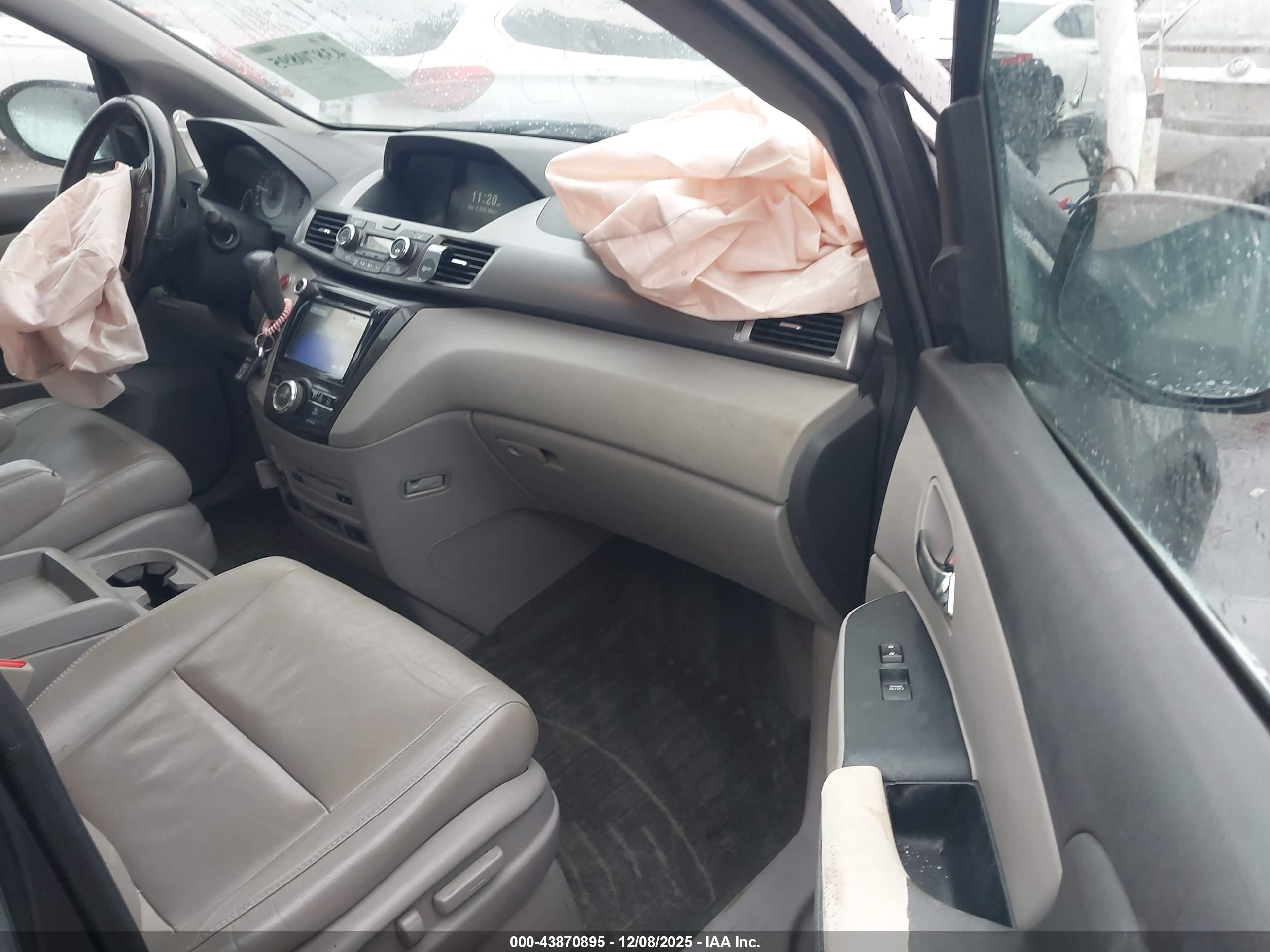 HONDA ODYSSEY image 5