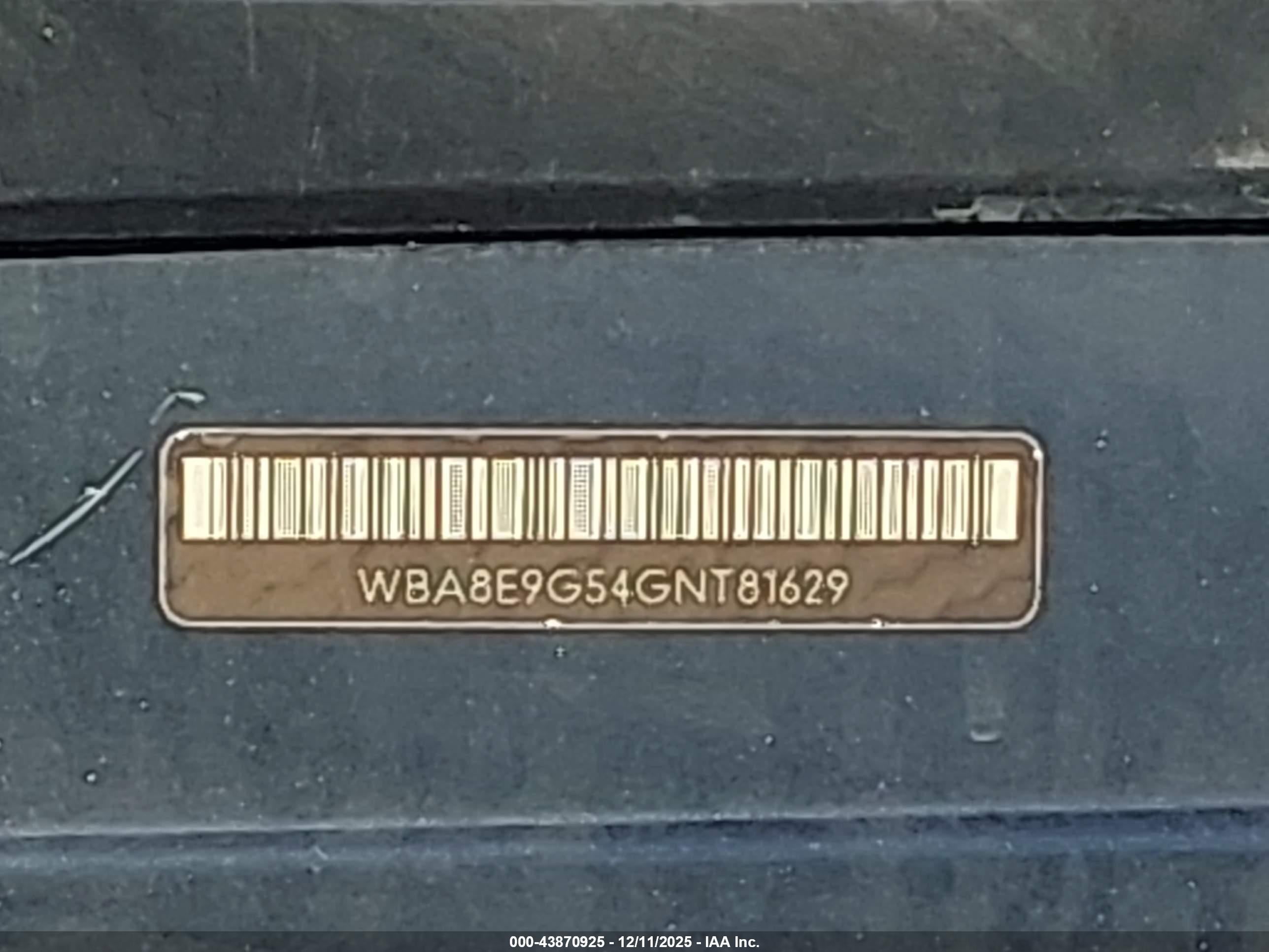 BMW 328I image 9