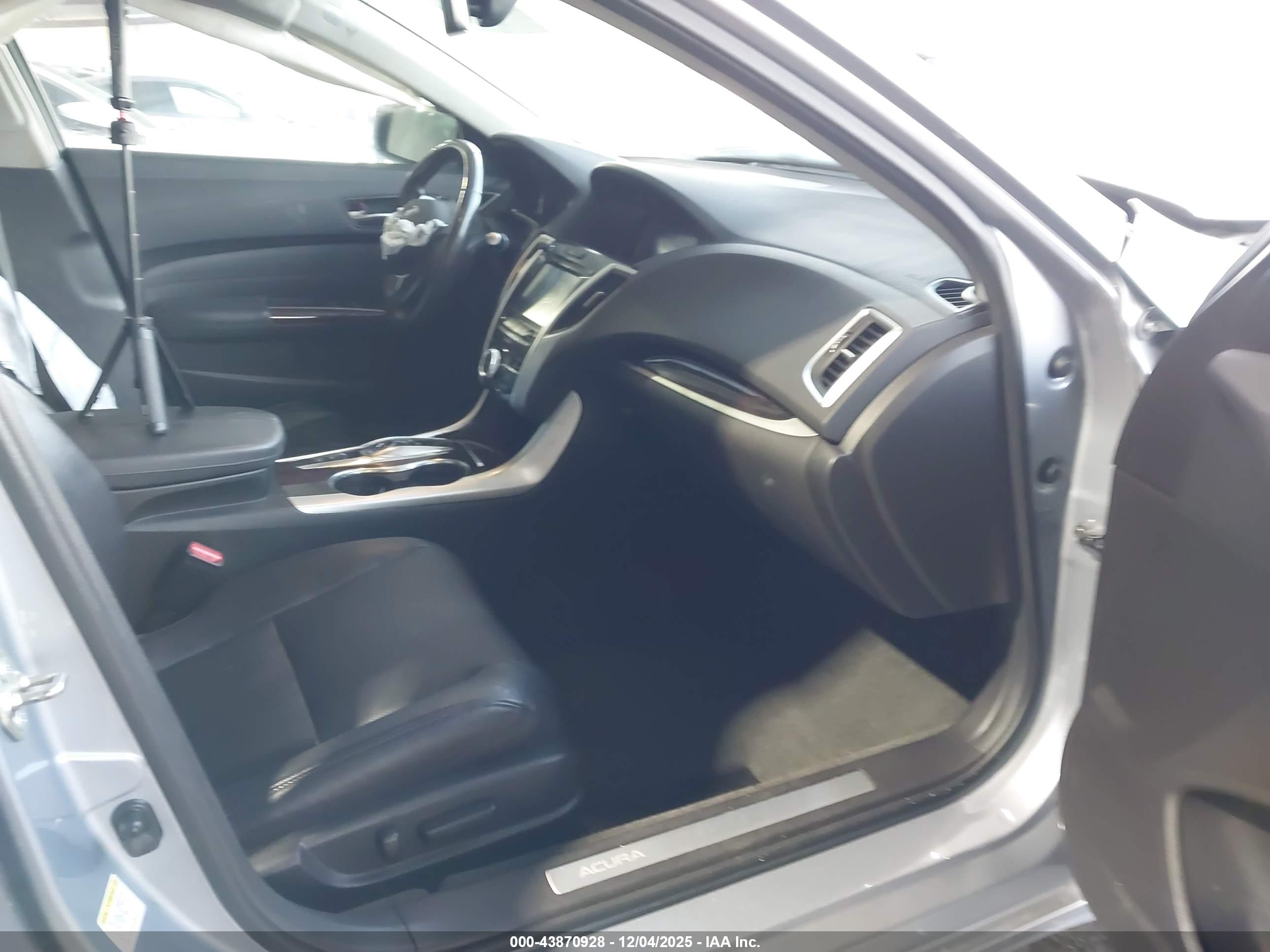 ACURA TLX image 5