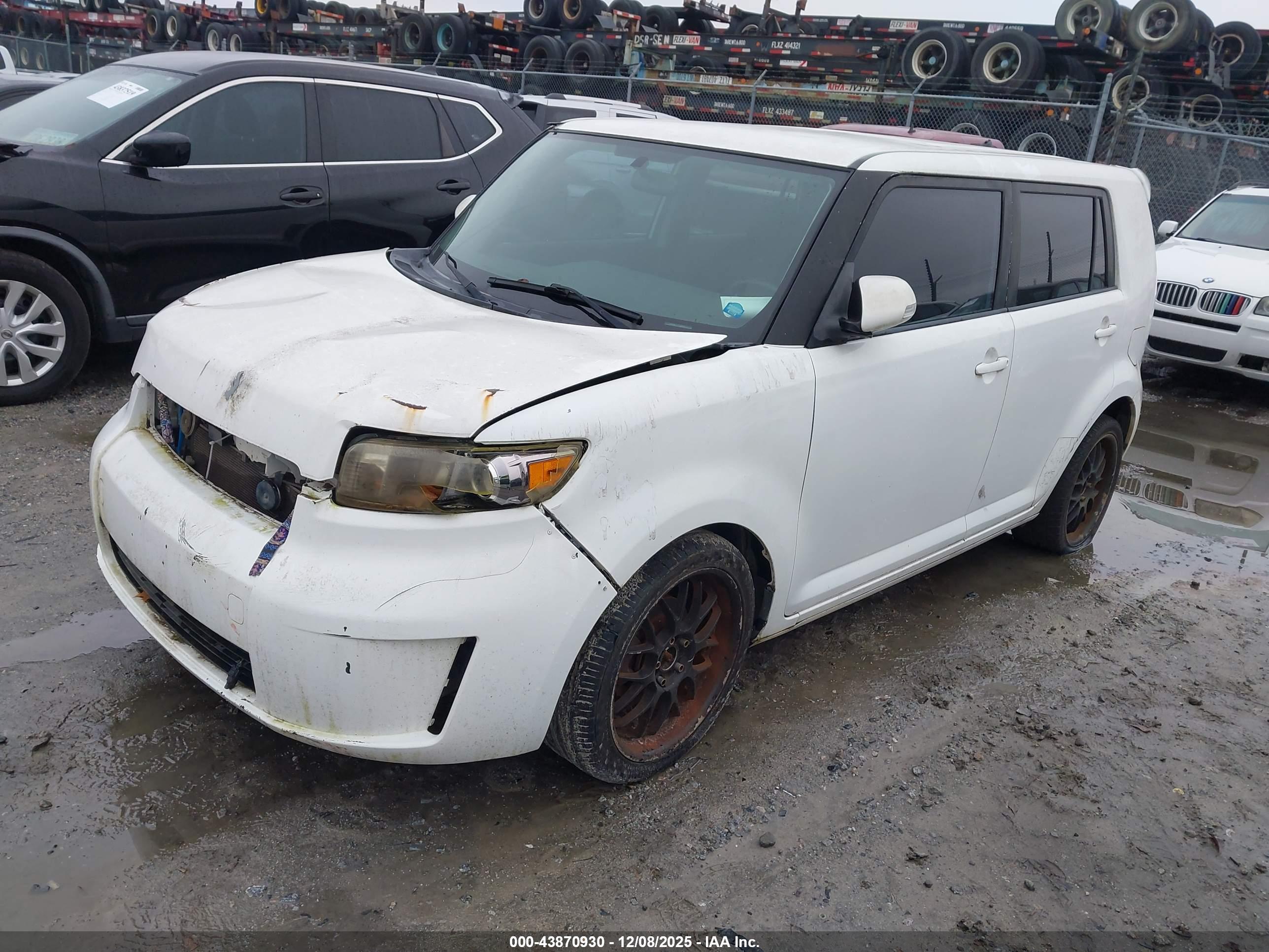 SCION XB image 2