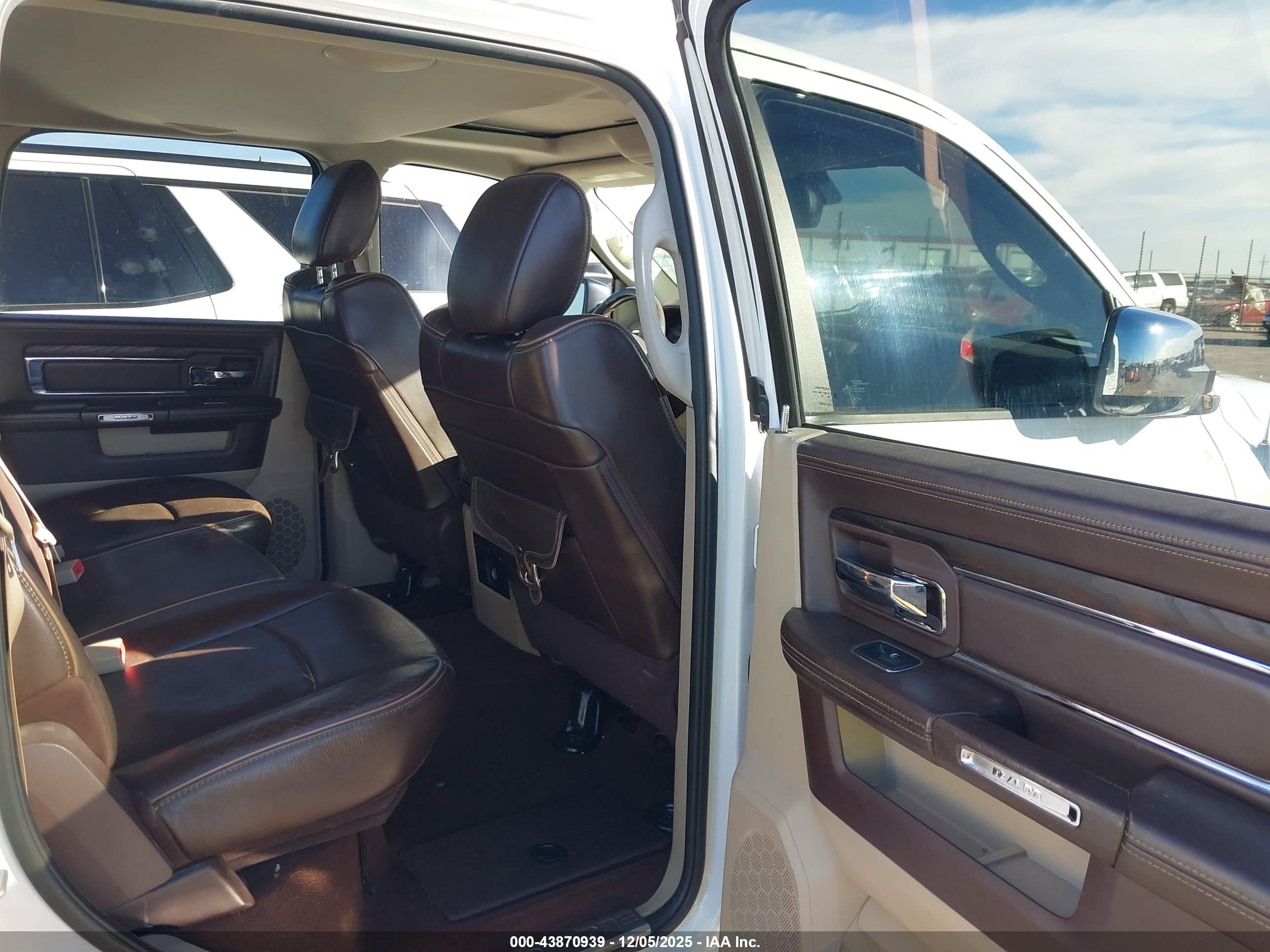 RAM 1500 image 8