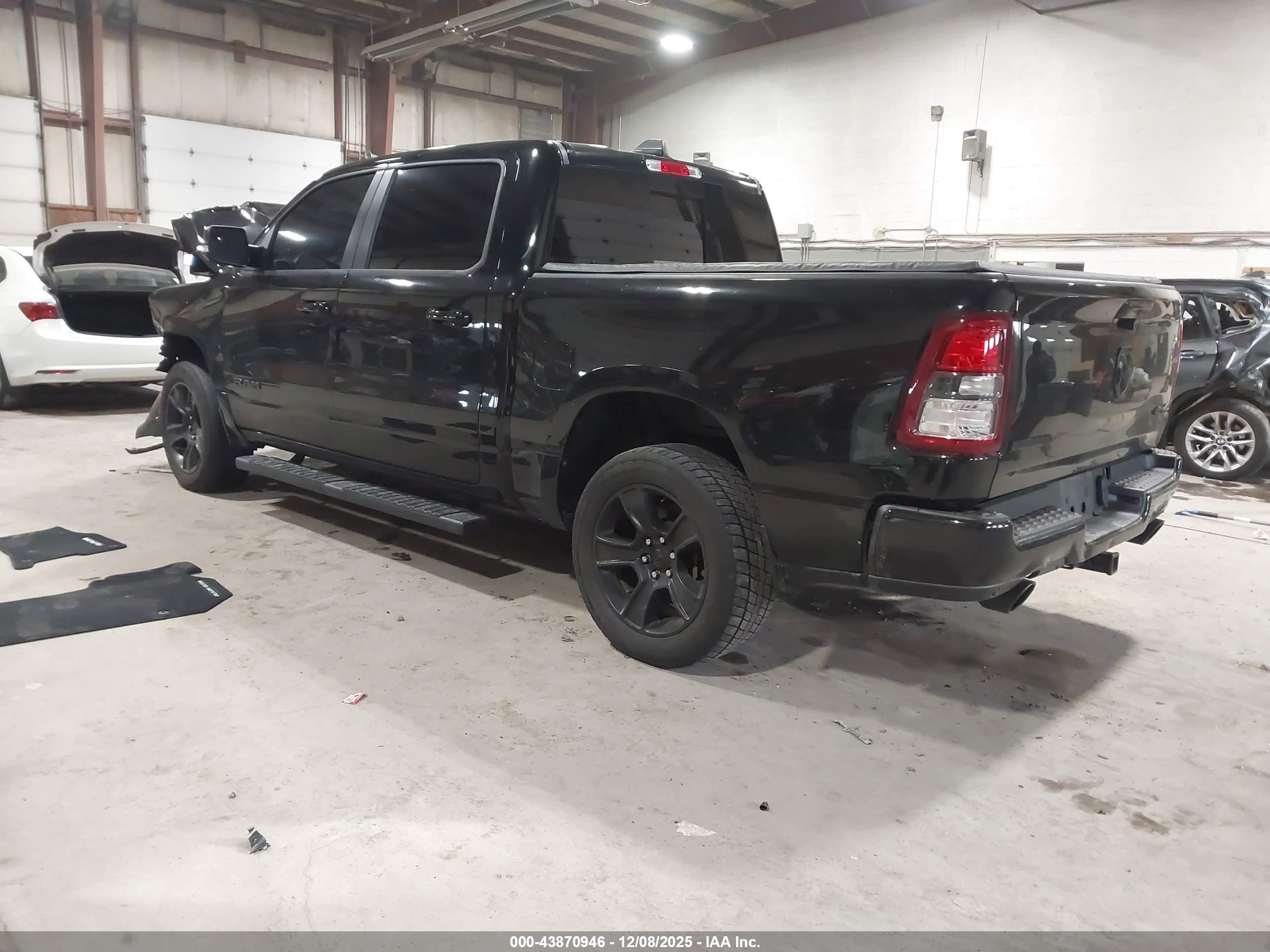 RAM 1500 image 3