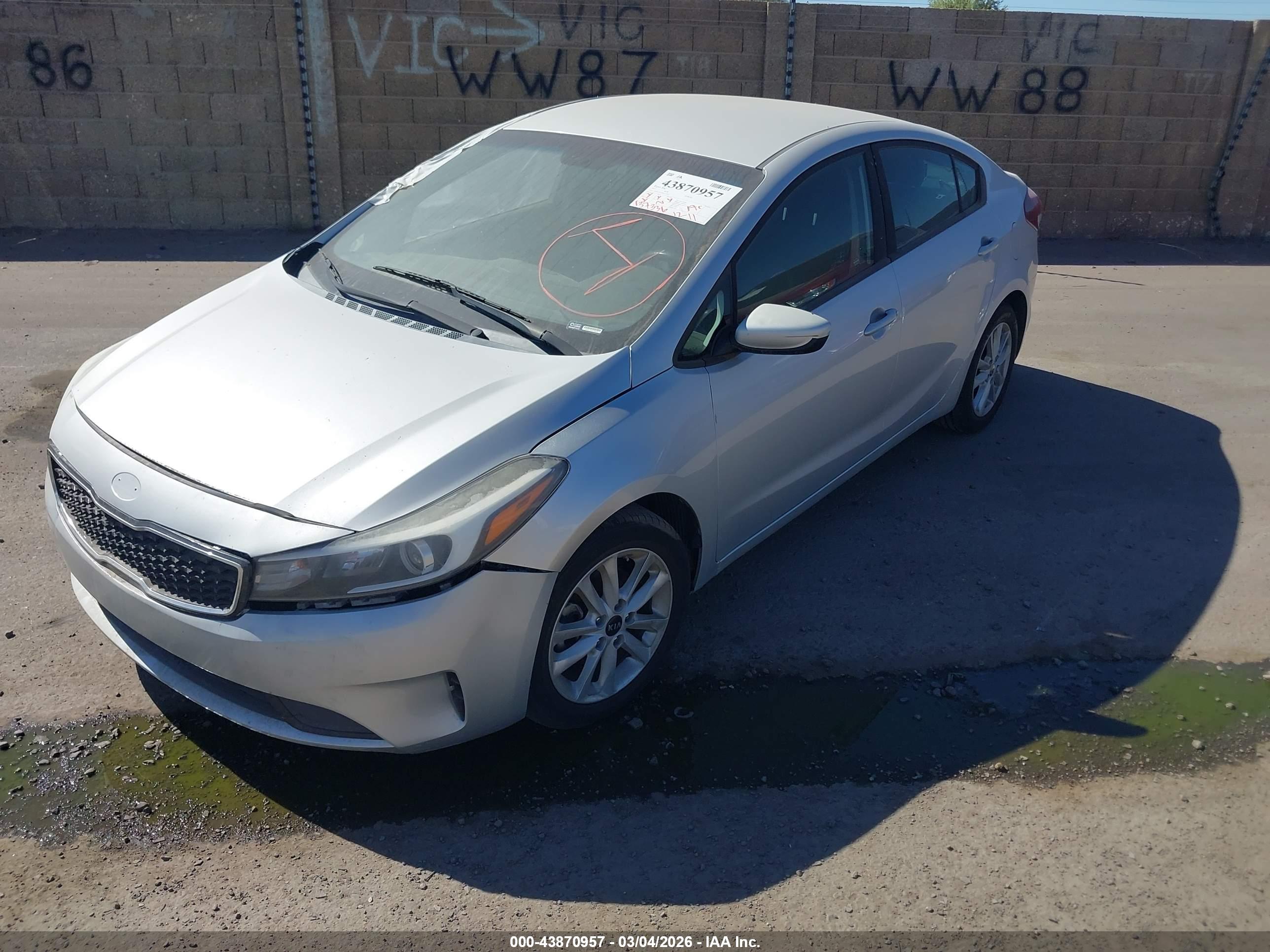 KIA FORTE image 2