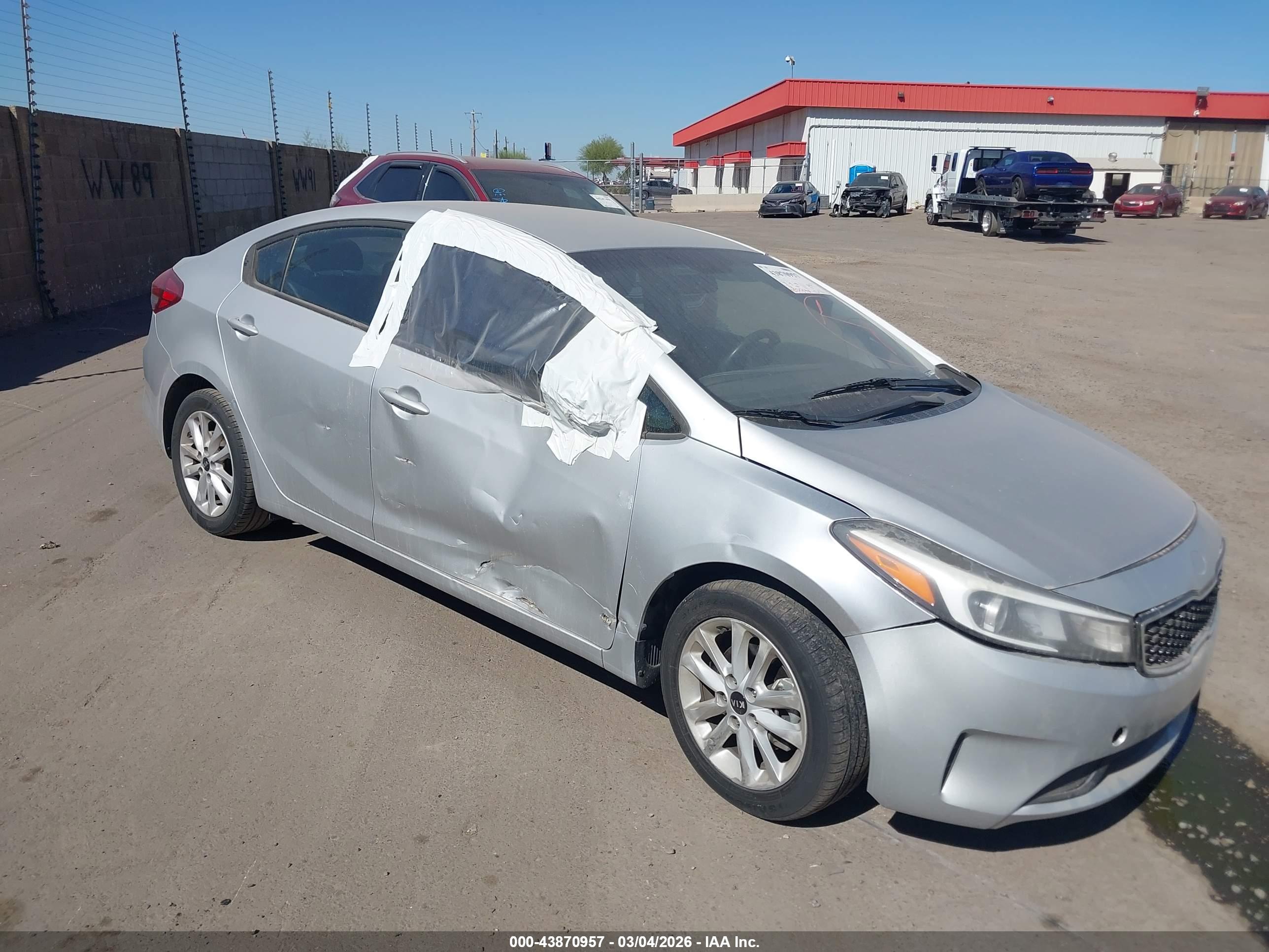 KIA FORTE image 6