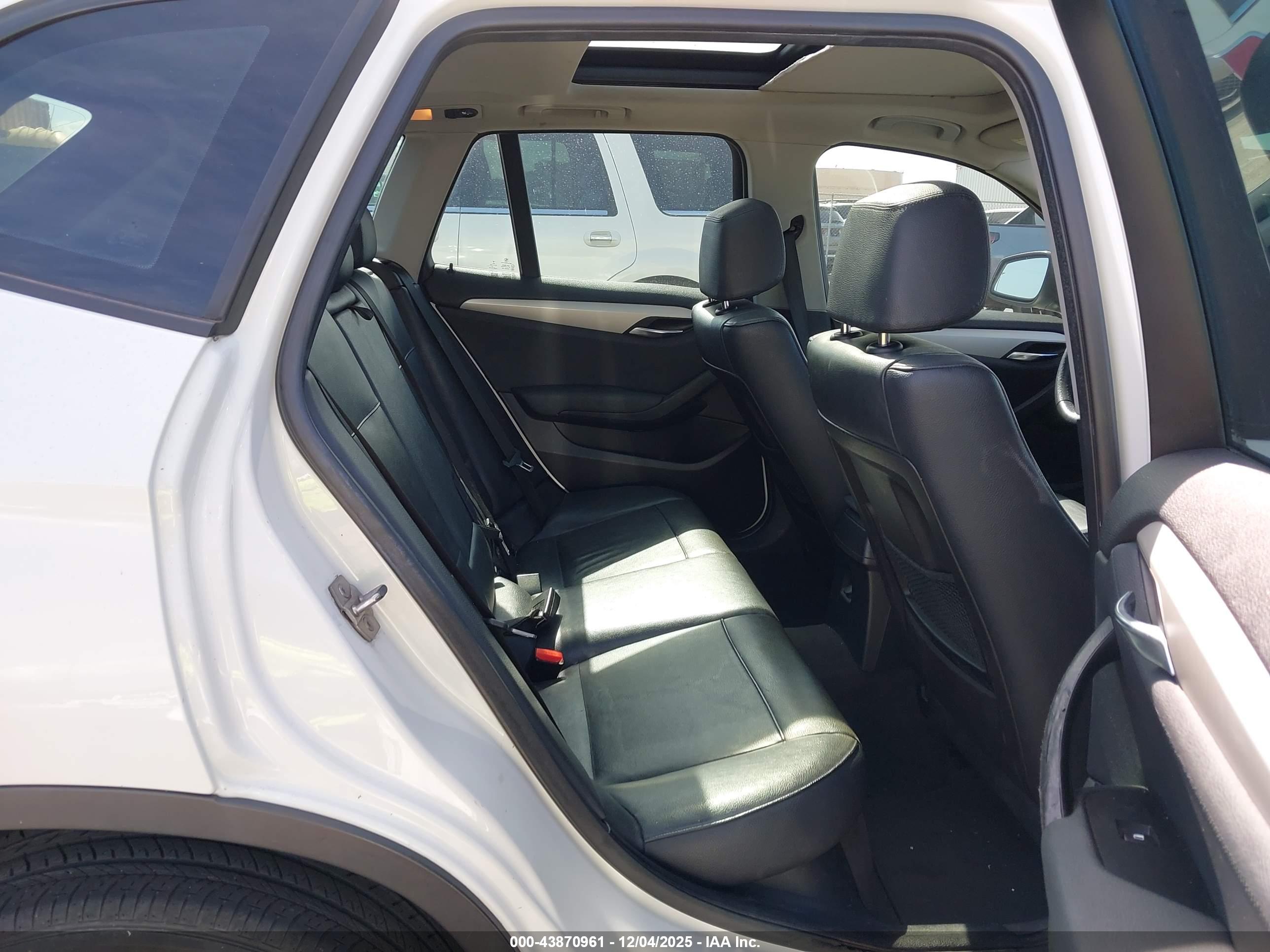 BMW X1 image 8