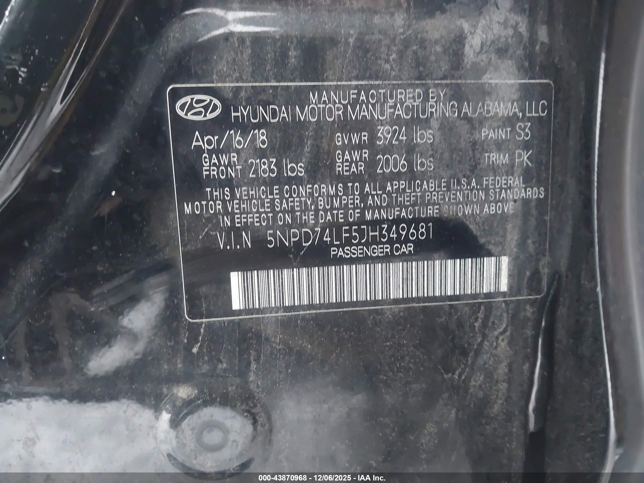 HYUNDAI ELANTRA image 9
