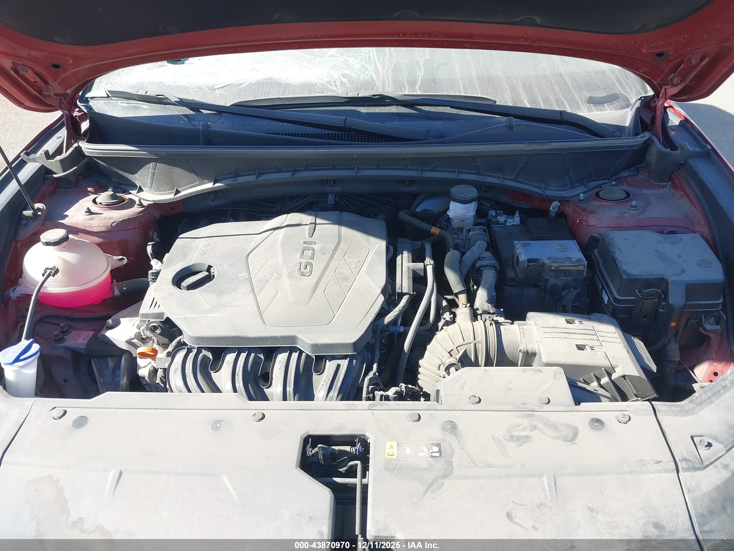 HYUNDAI TUCSON image 10