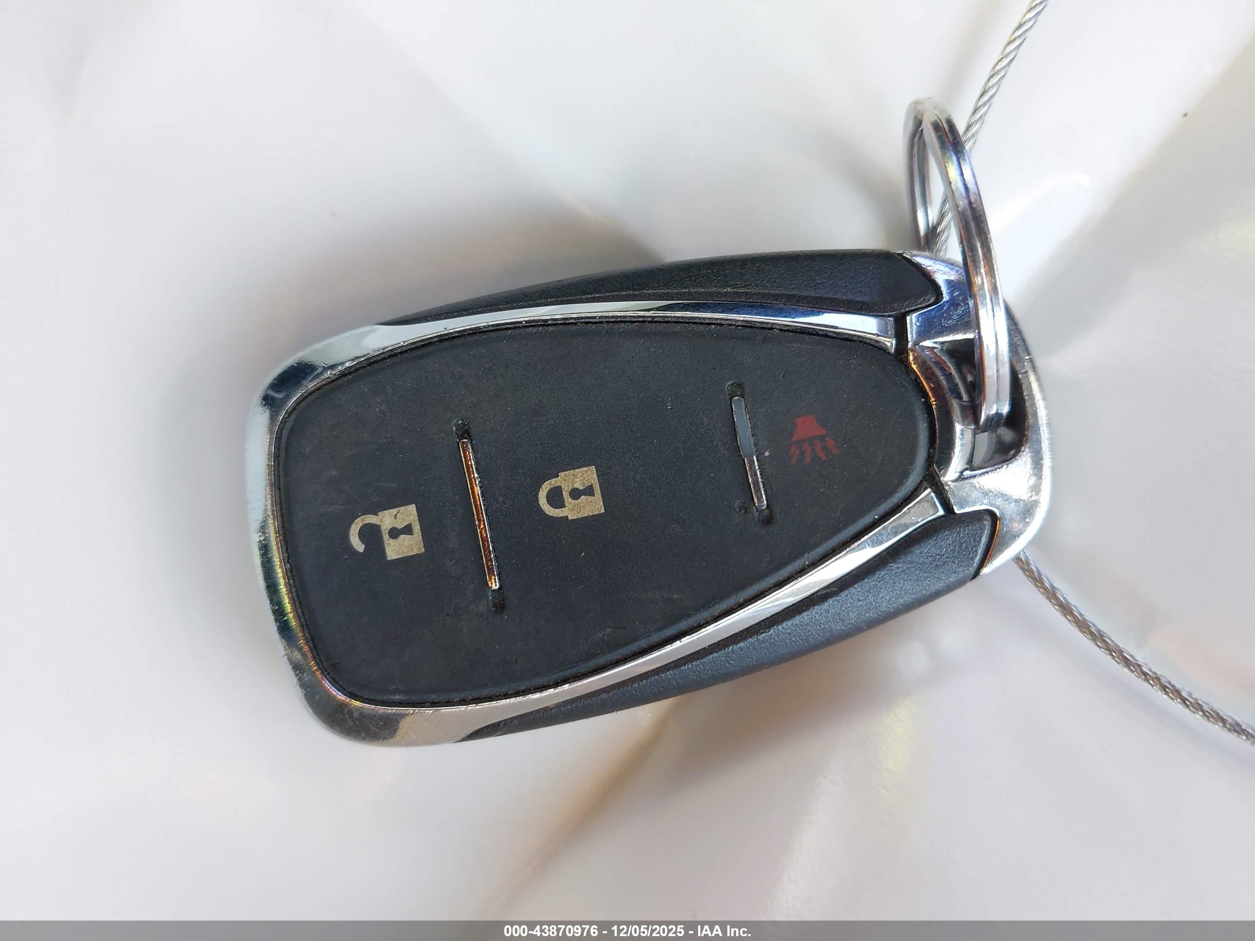 CHEVROLET EQUINOX image 11