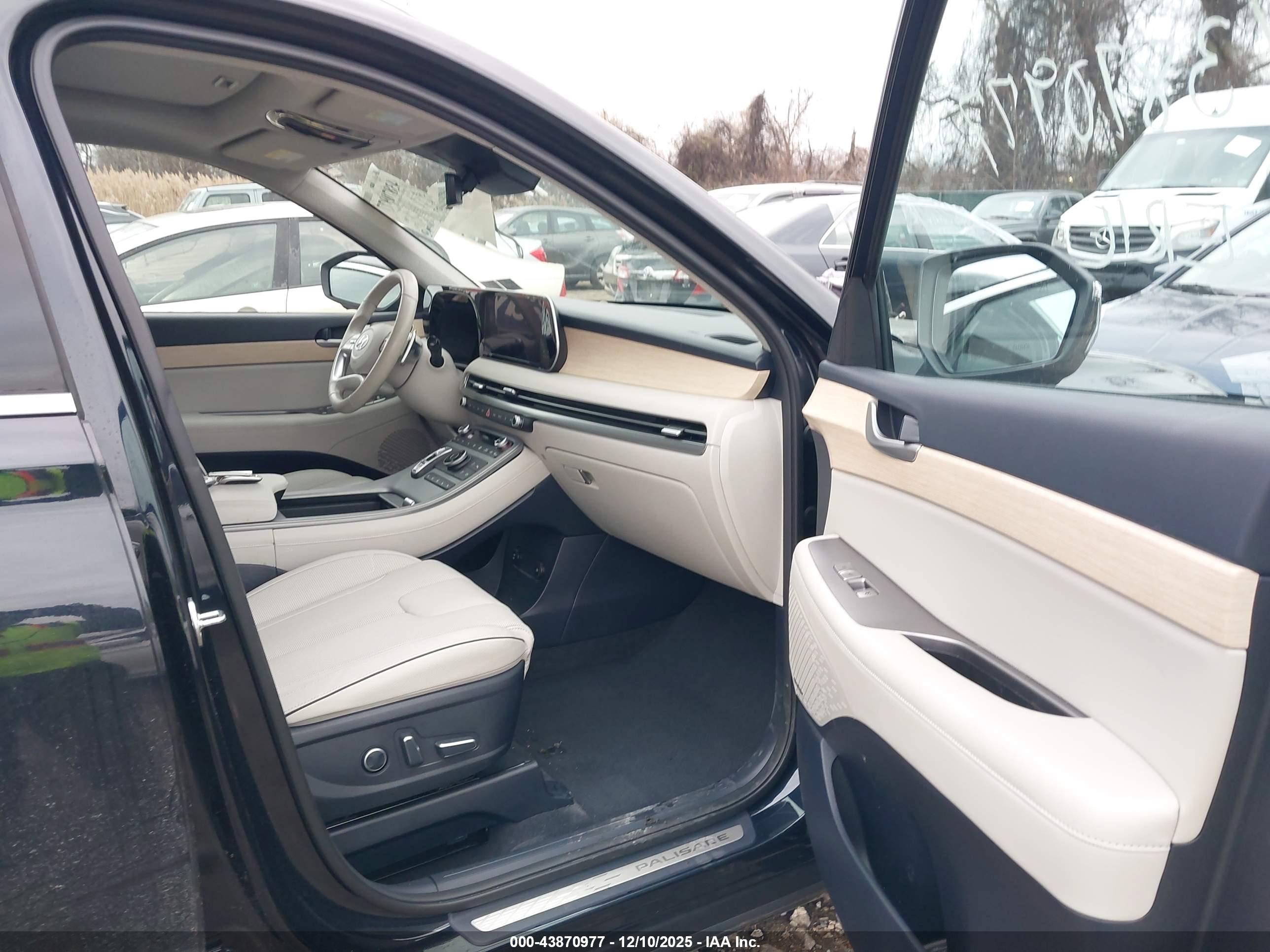HYUNDAI PALISADE image 5