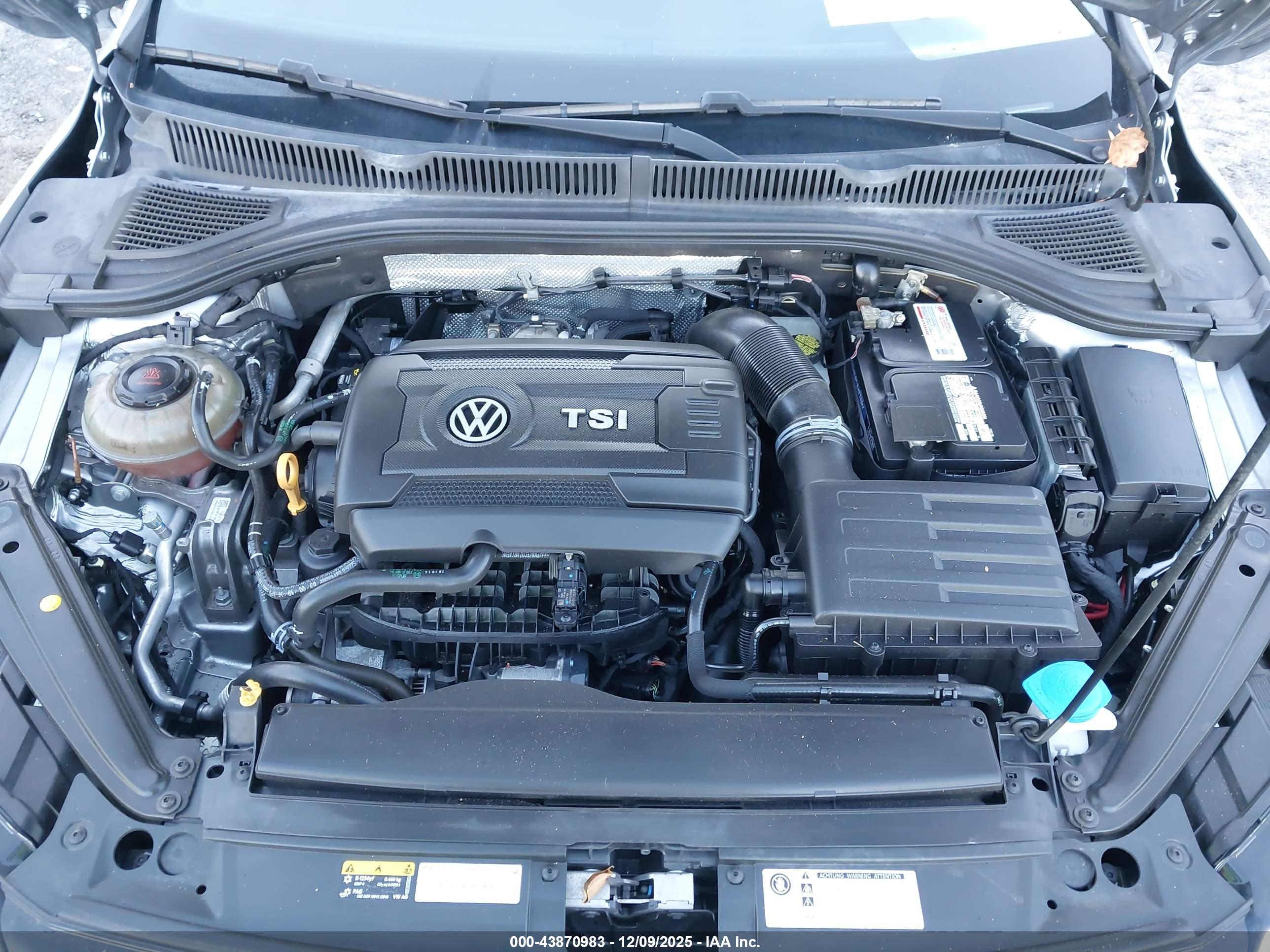 VOLKSWAGEN JETTA image 10