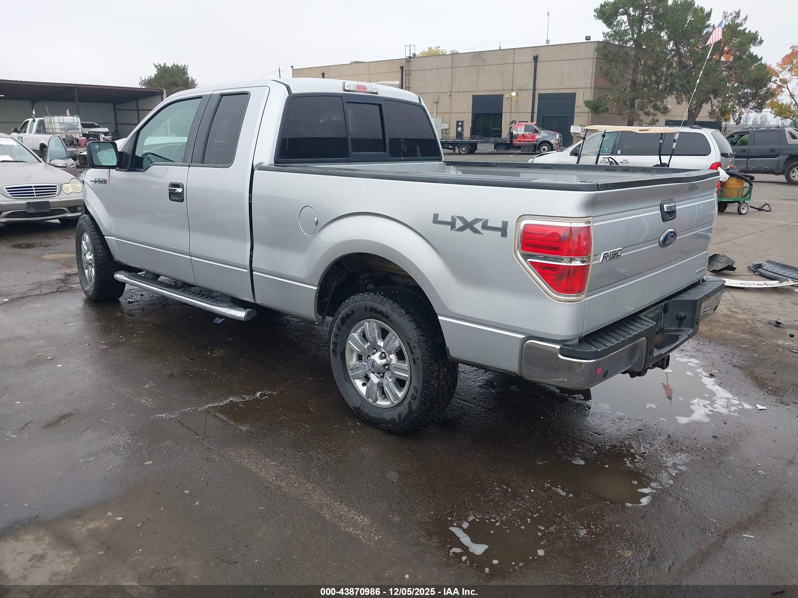 FORD F-150 image 3