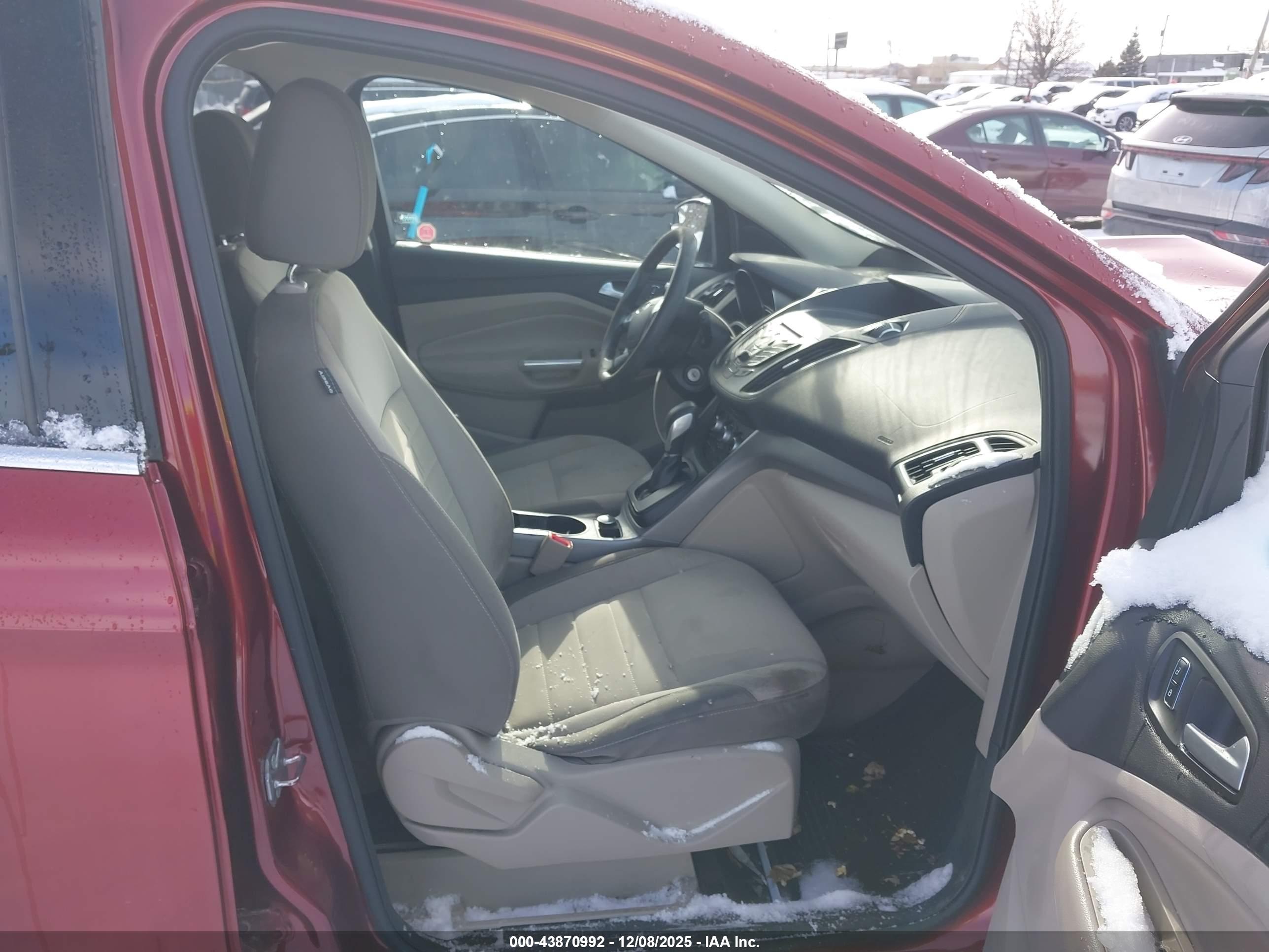 FORD ESCAPE image 5