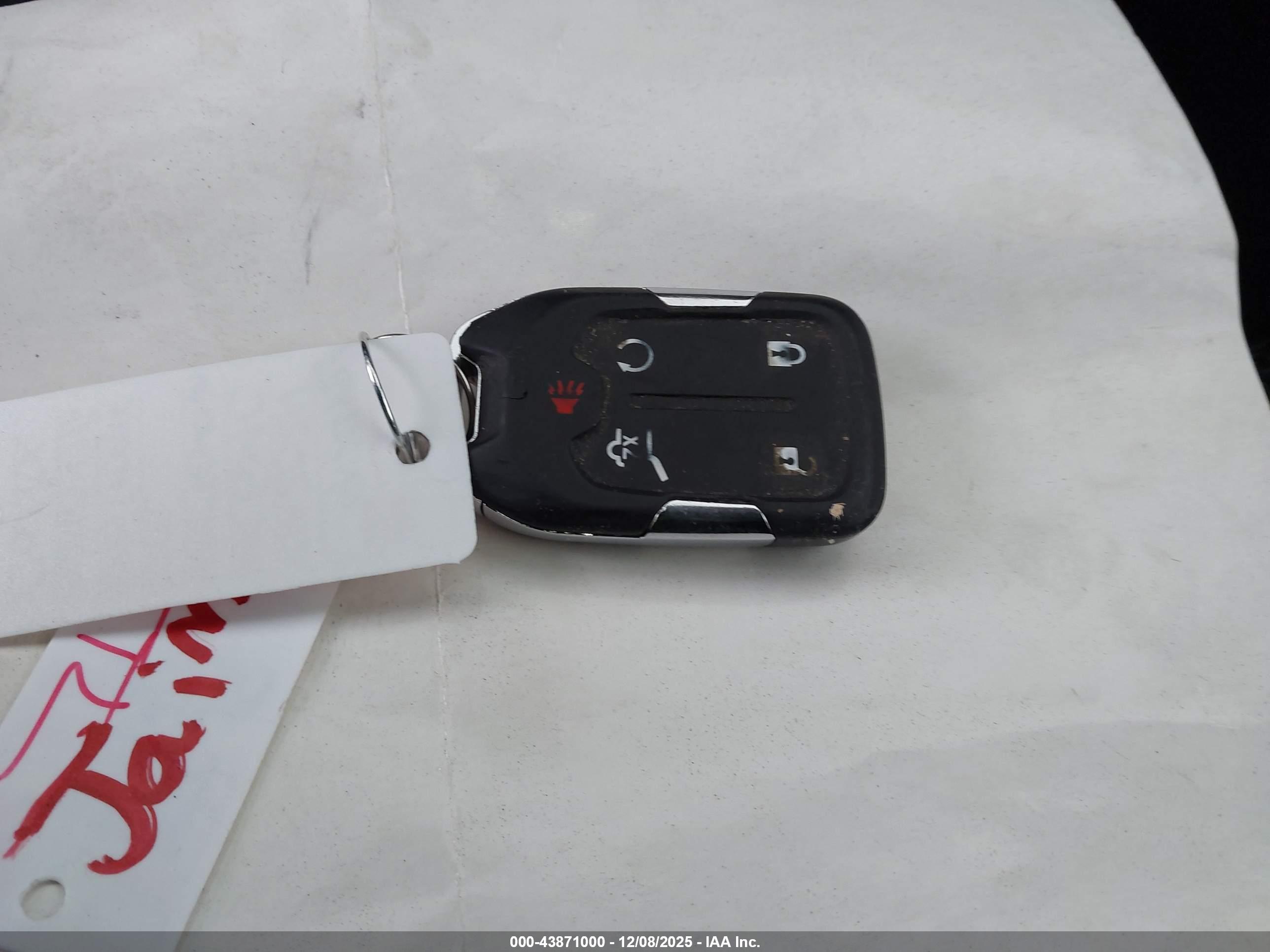 GMC TERRAIN image 11