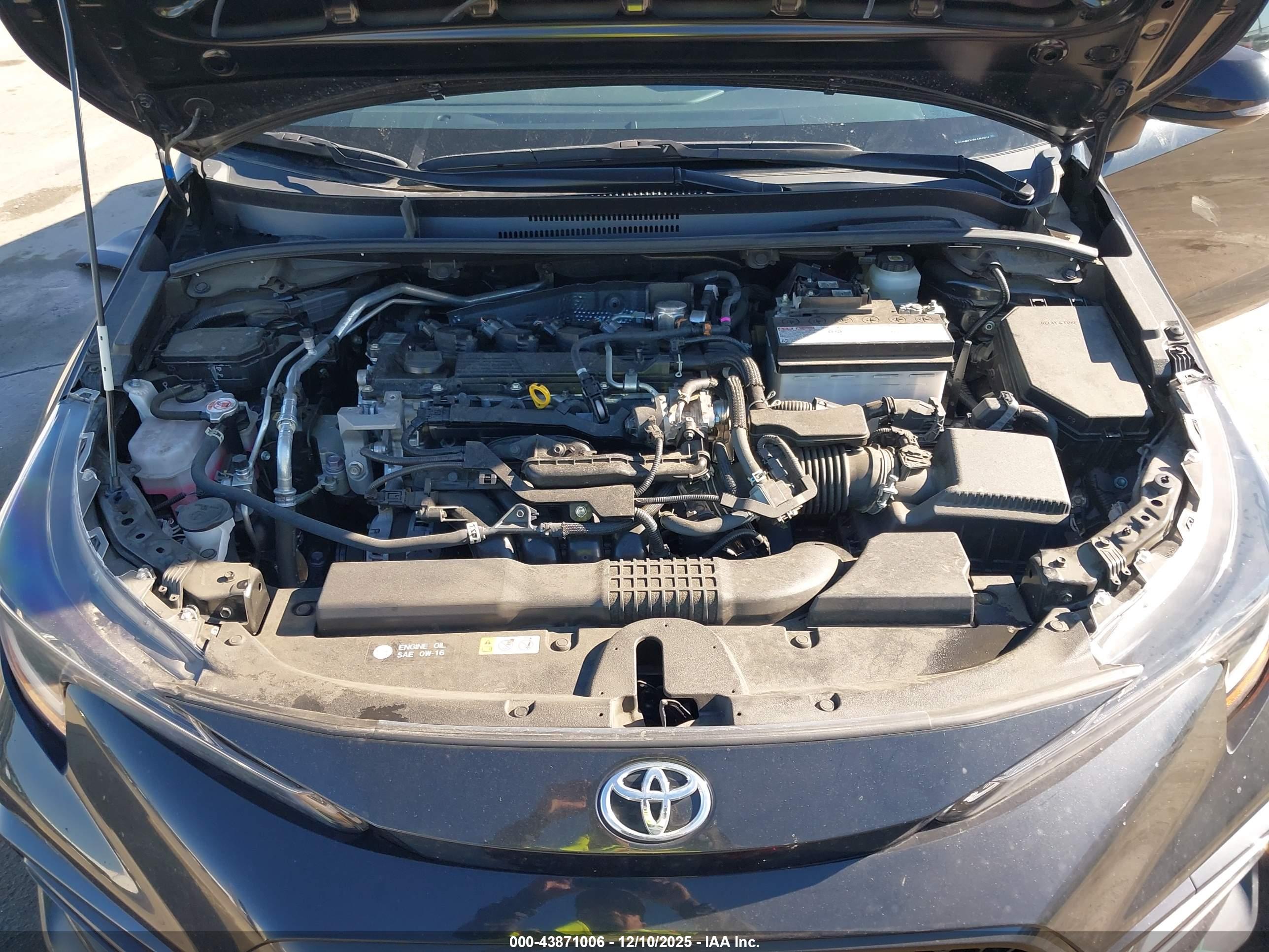 TOYOTA COROLLA image 10