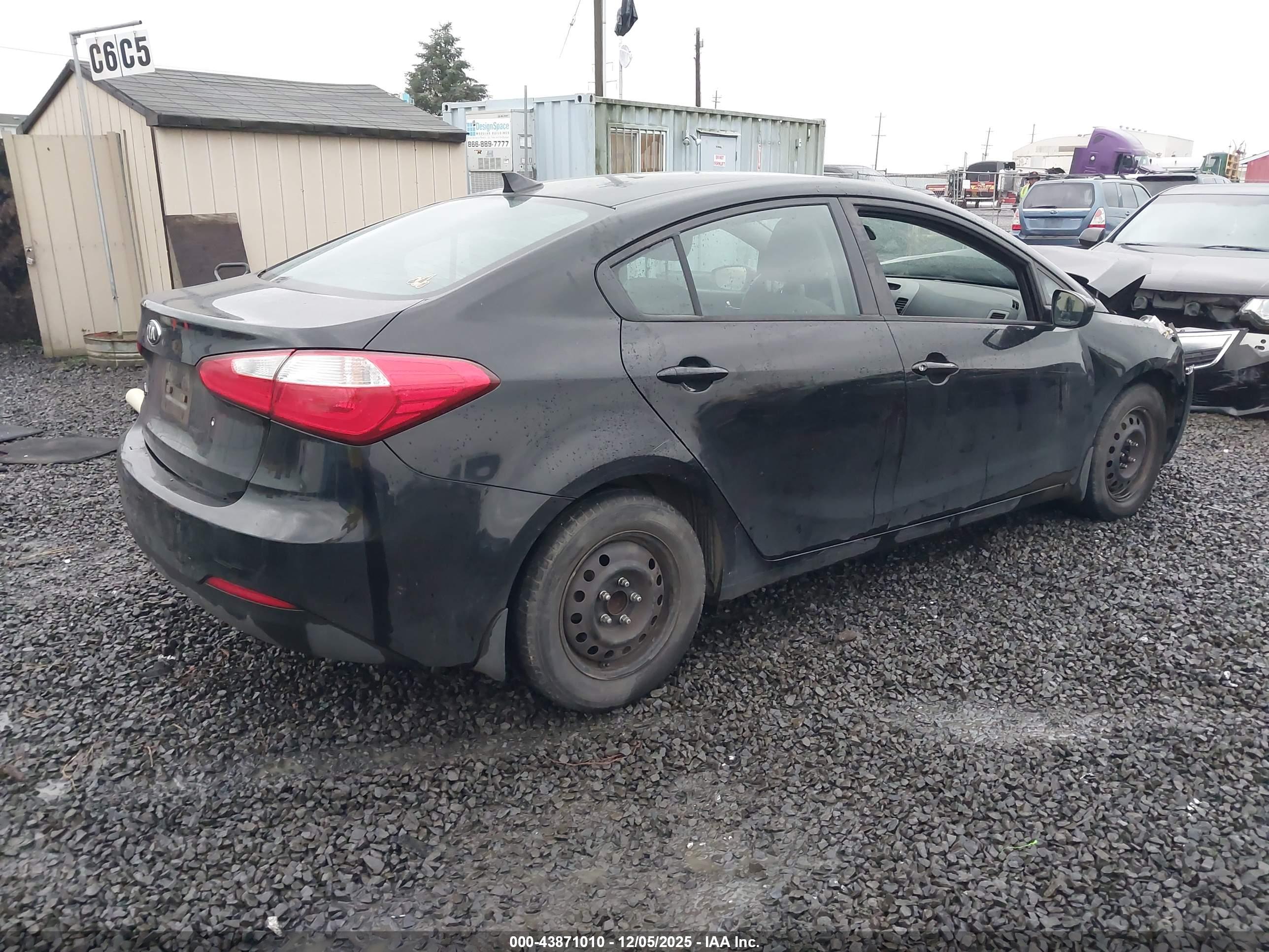 KIA FORTE image 4