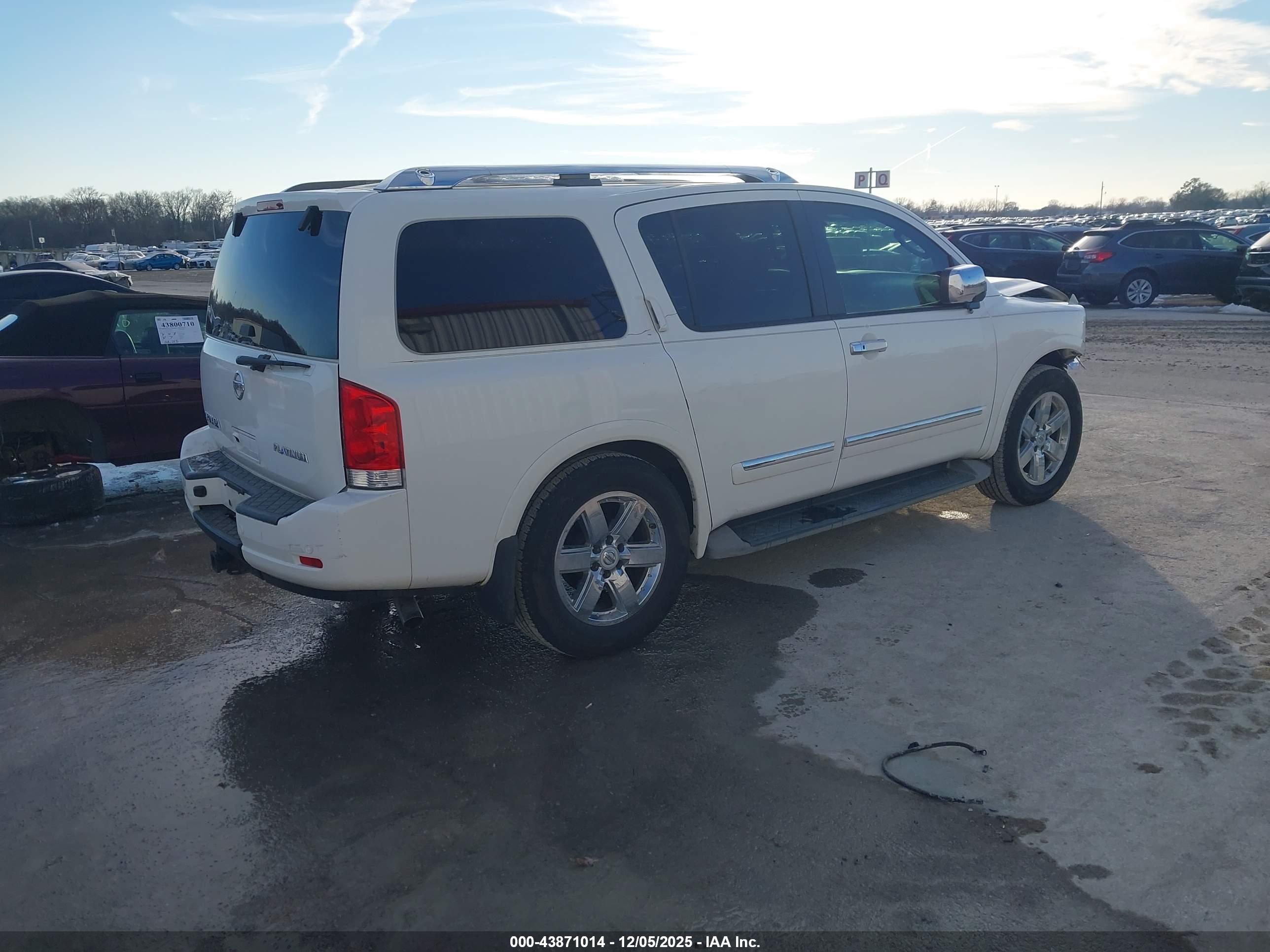 NISSAN ARMADA image 4