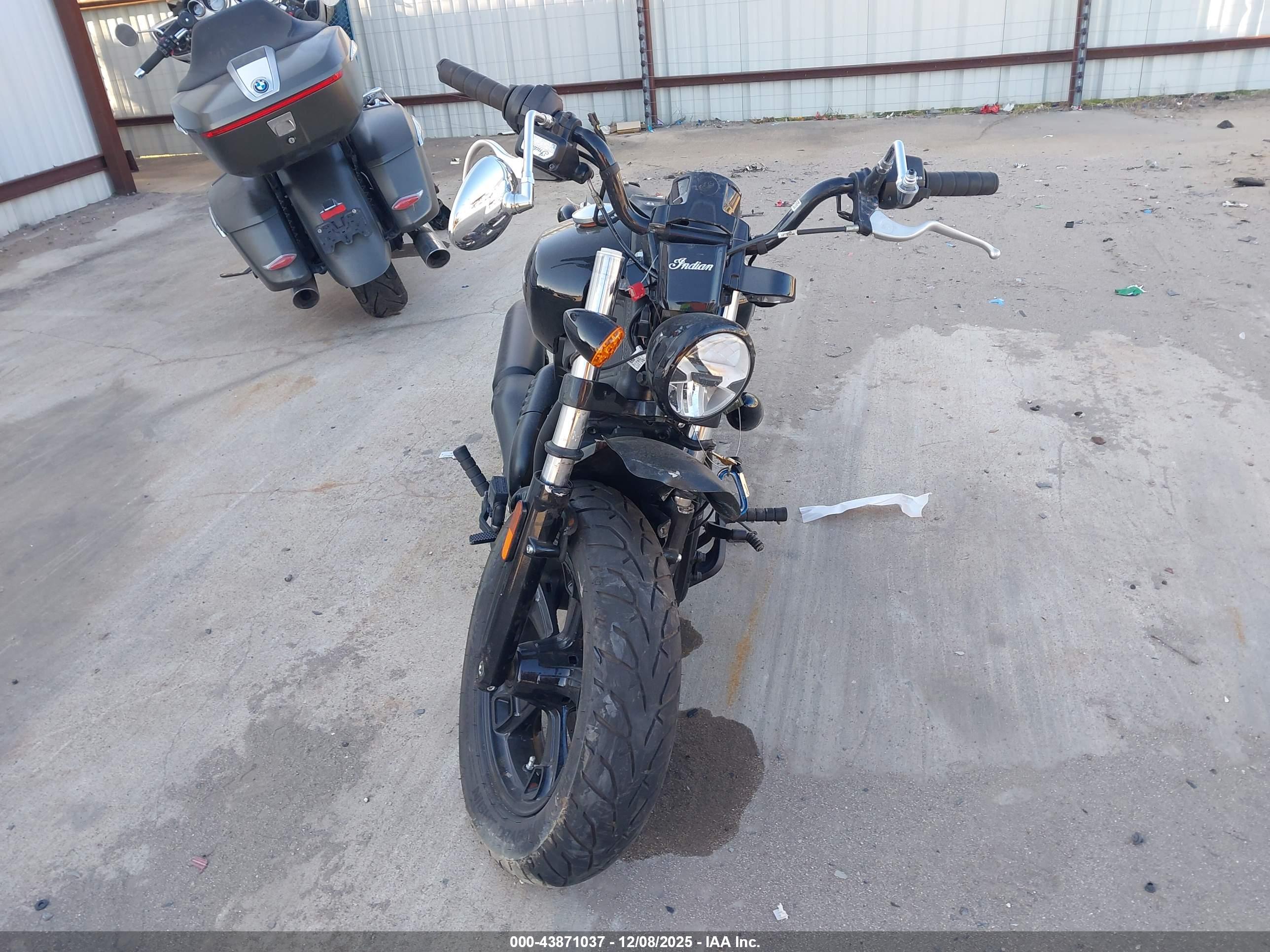 INDIAN MOTORCYCLE image 5