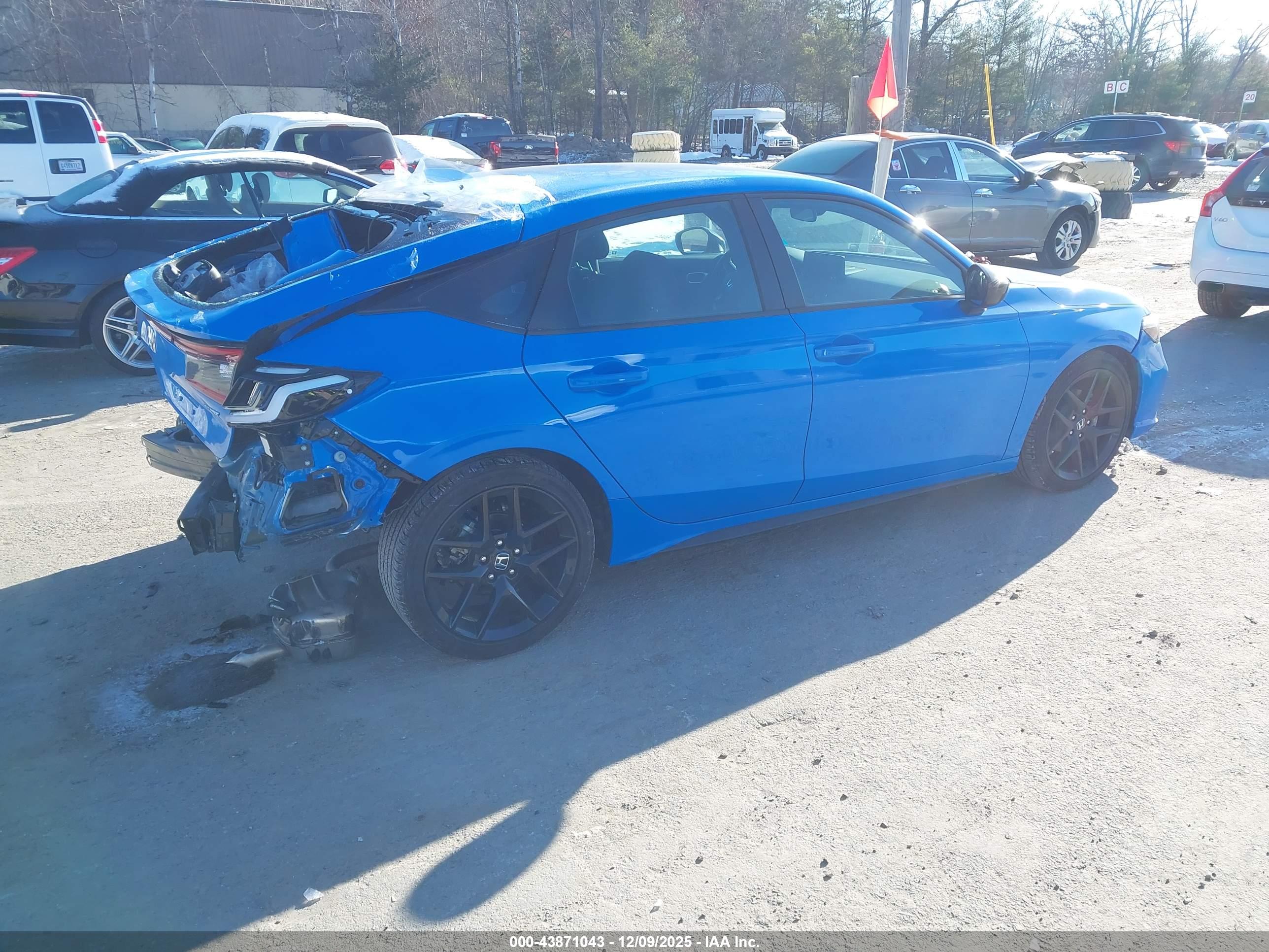 HONDA CIVIC image 4