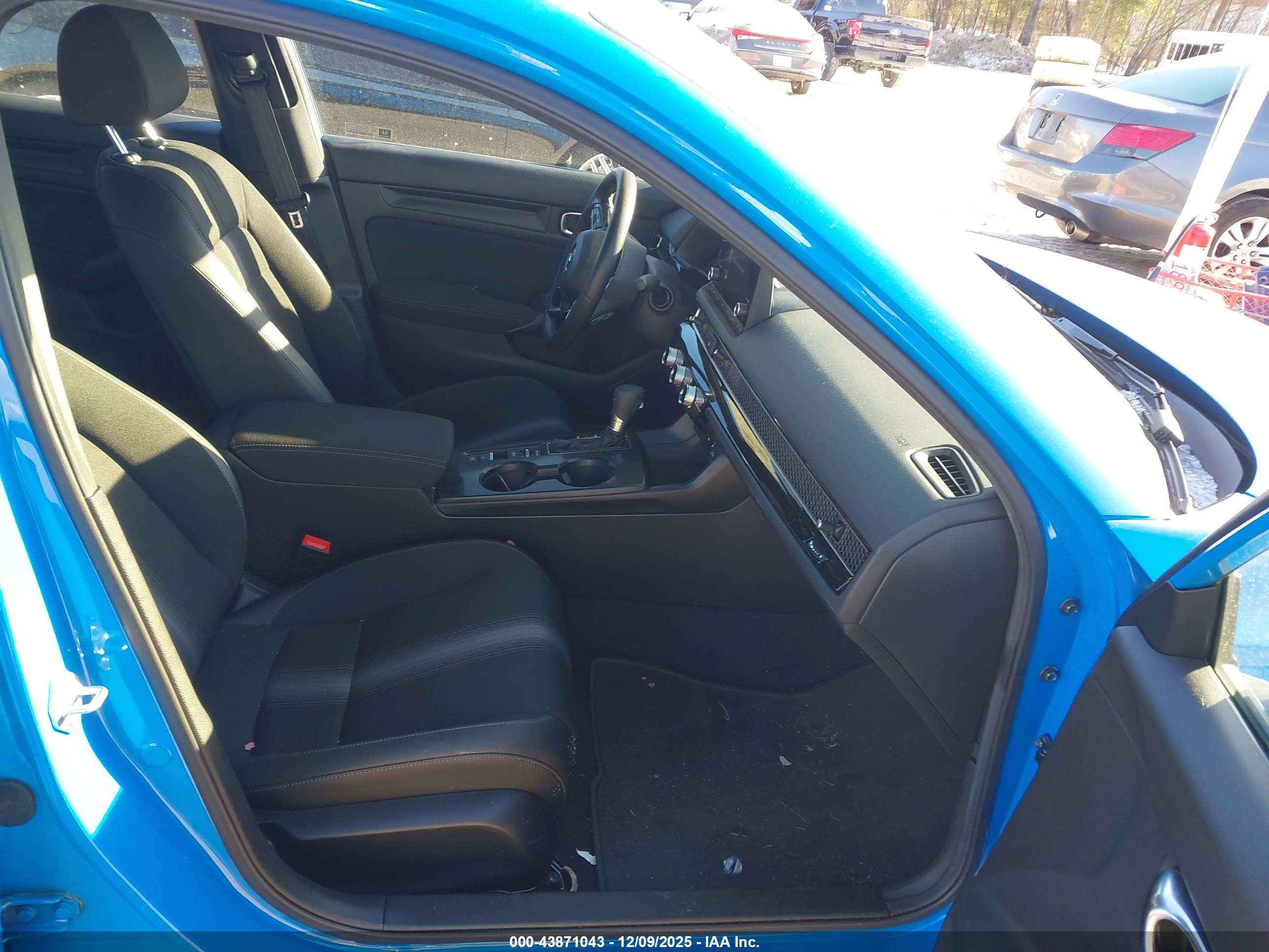 HONDA CIVIC image 5