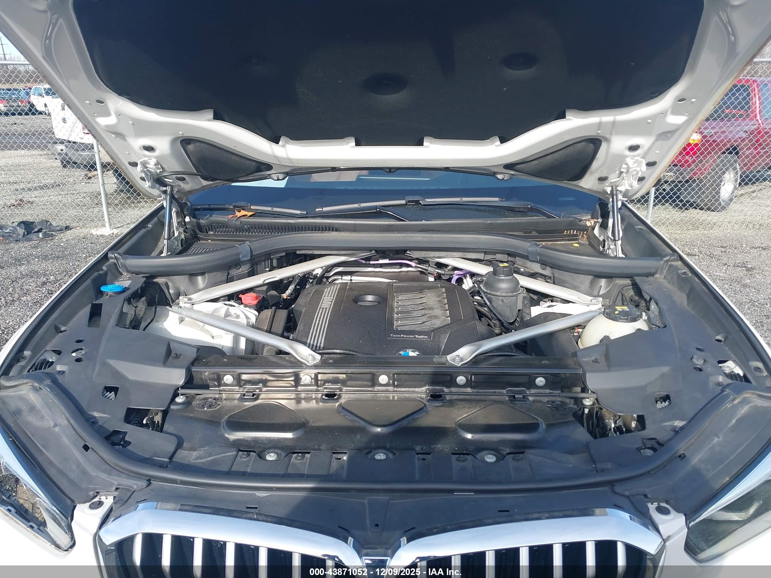 BMW X5 image 10