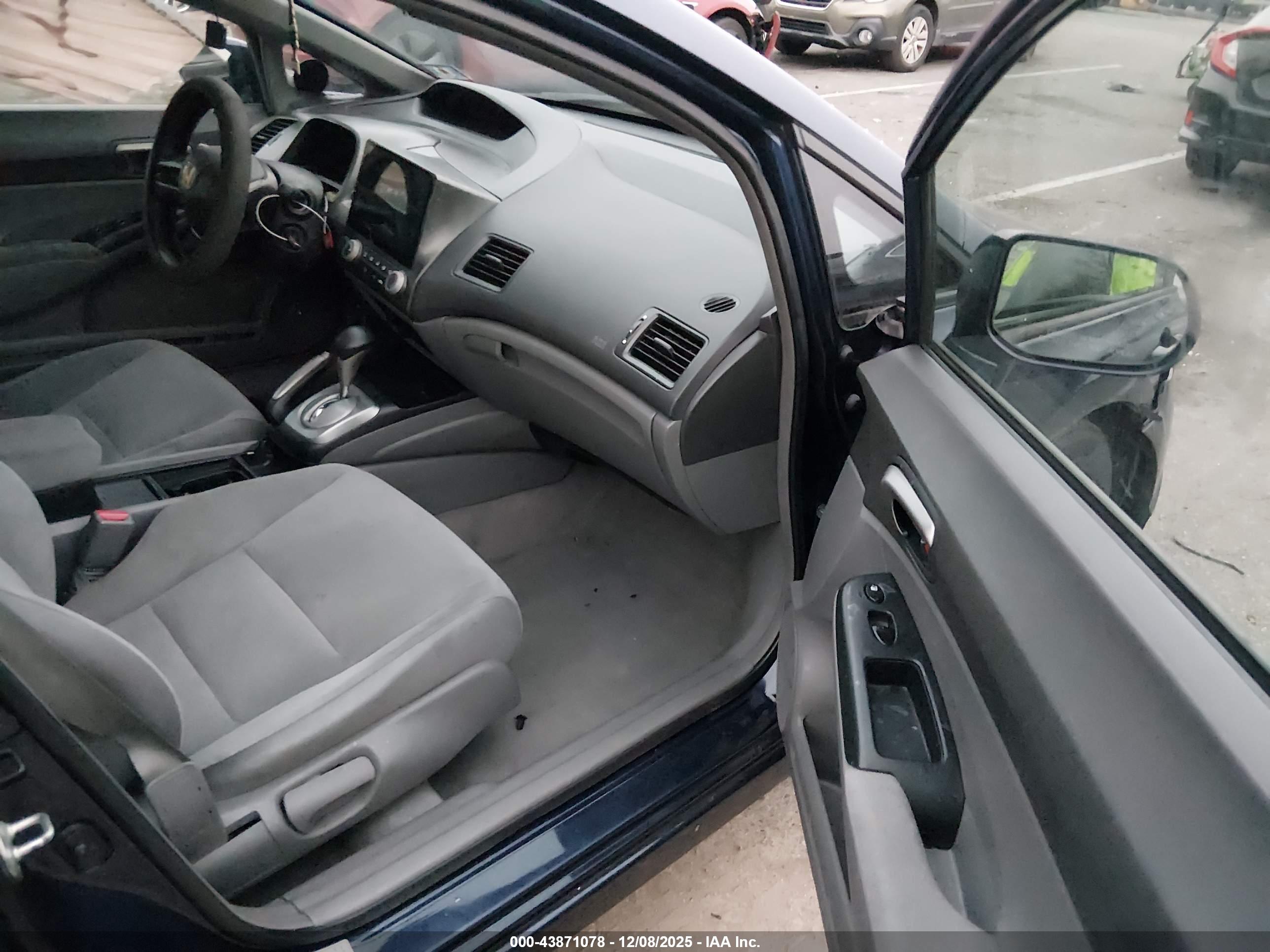 HONDA CIVIC image 5