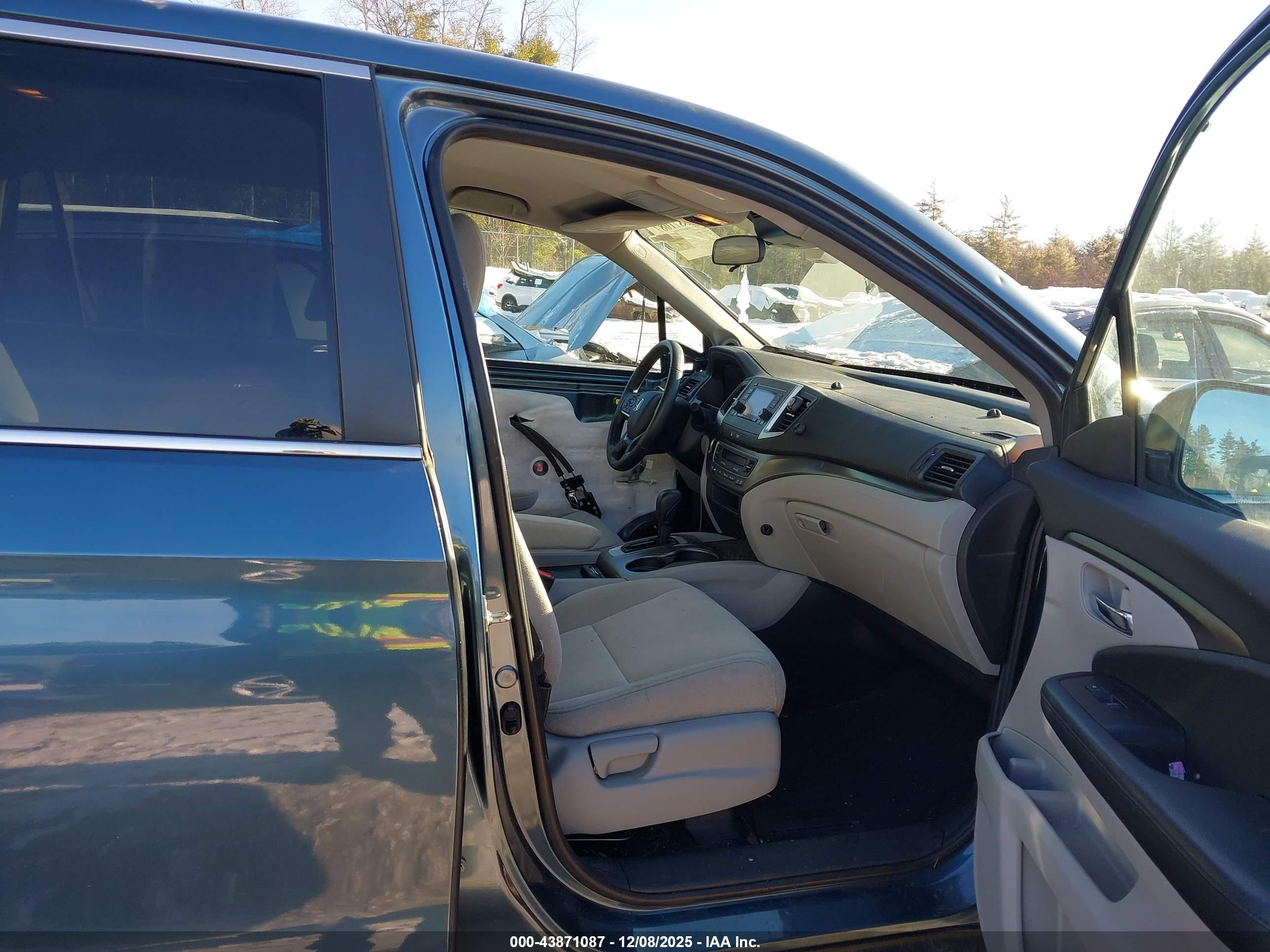 HONDA PILOT image 5