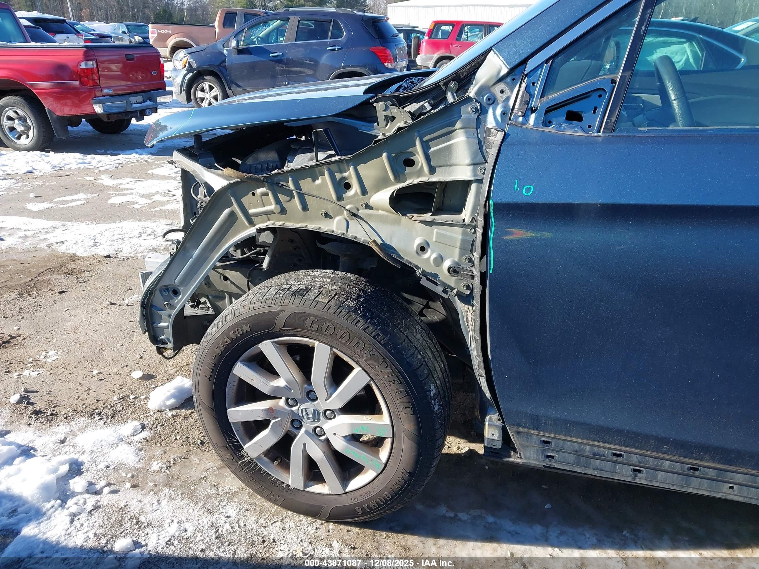 HONDA PILOT image 6