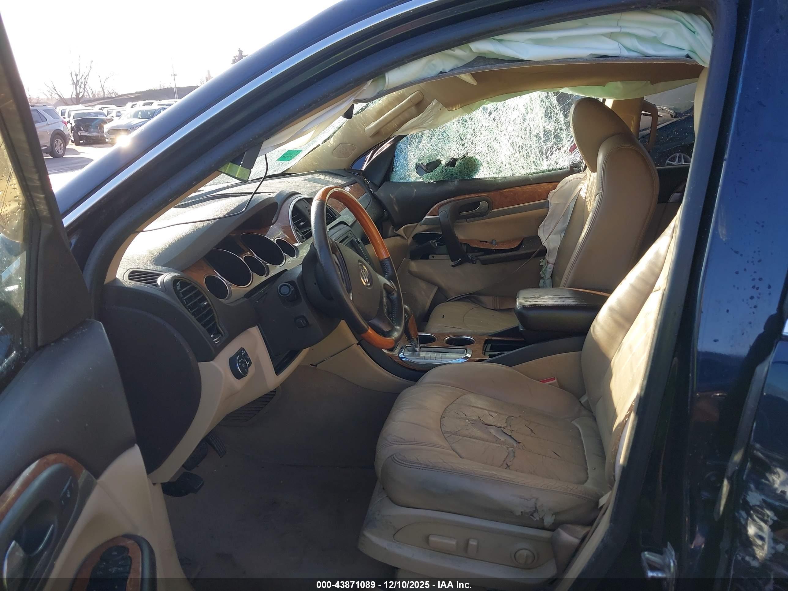 BUICK ENCLAVE image 5